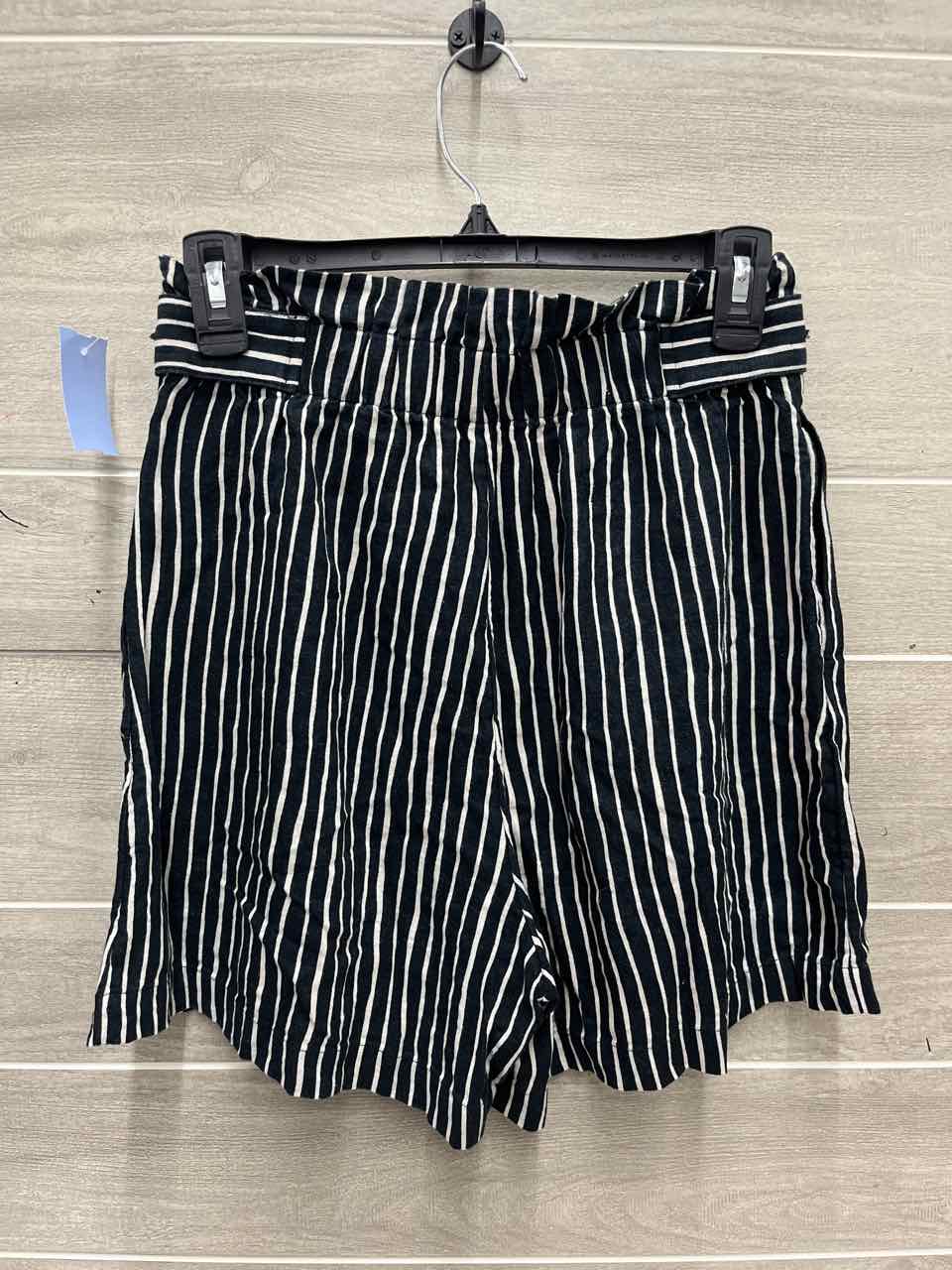 Who What Wear Size 2 Black Womens Shorts