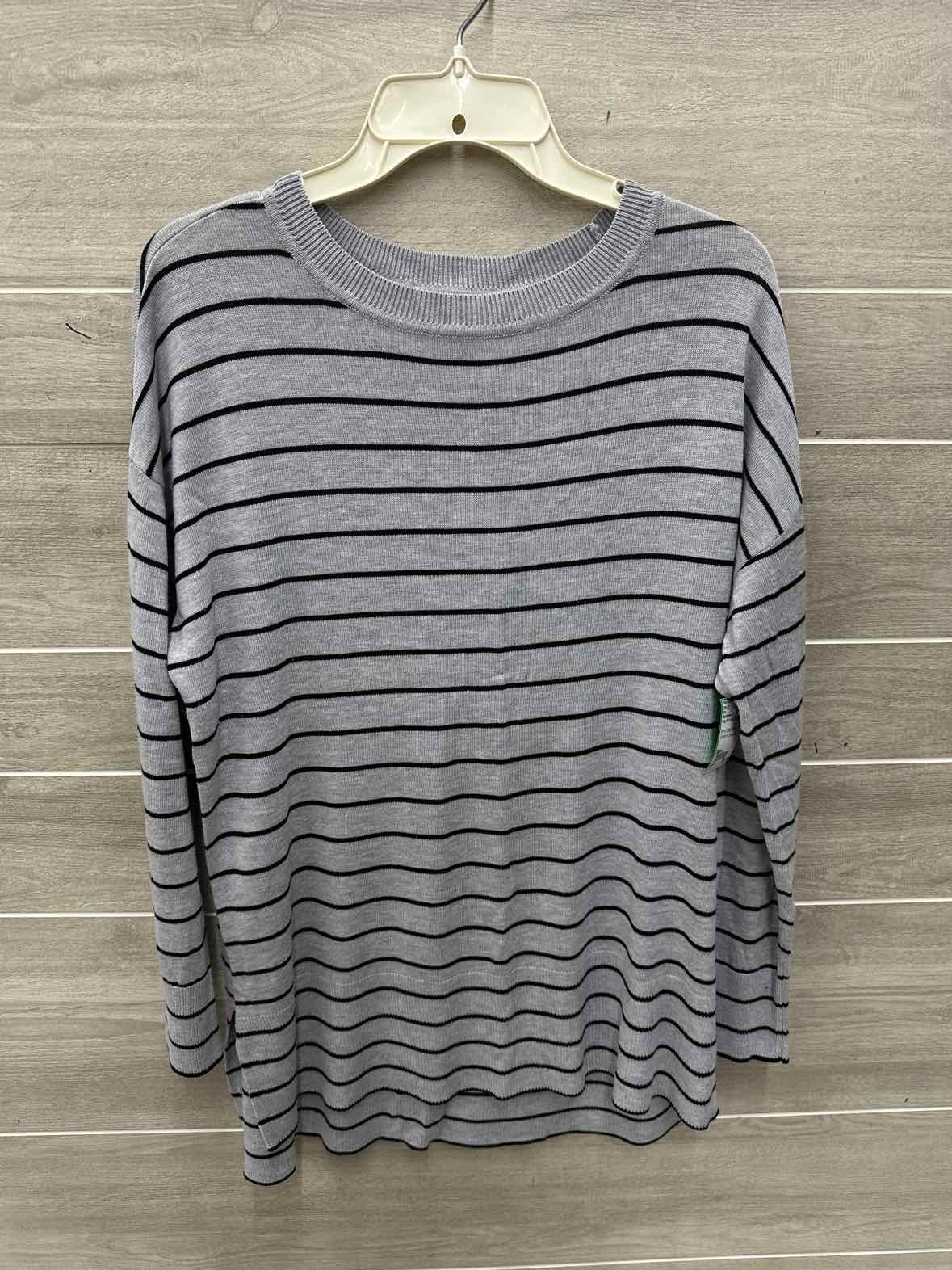 Worthington Size L Gray Womens Shirt