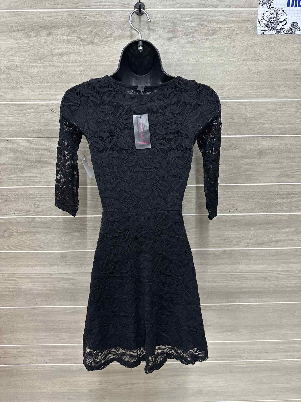 Material Girl Size 2/4 Black Womens Dress