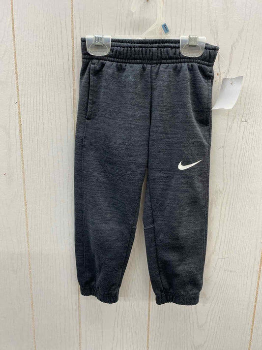 Nike Boys Size 3T Pants