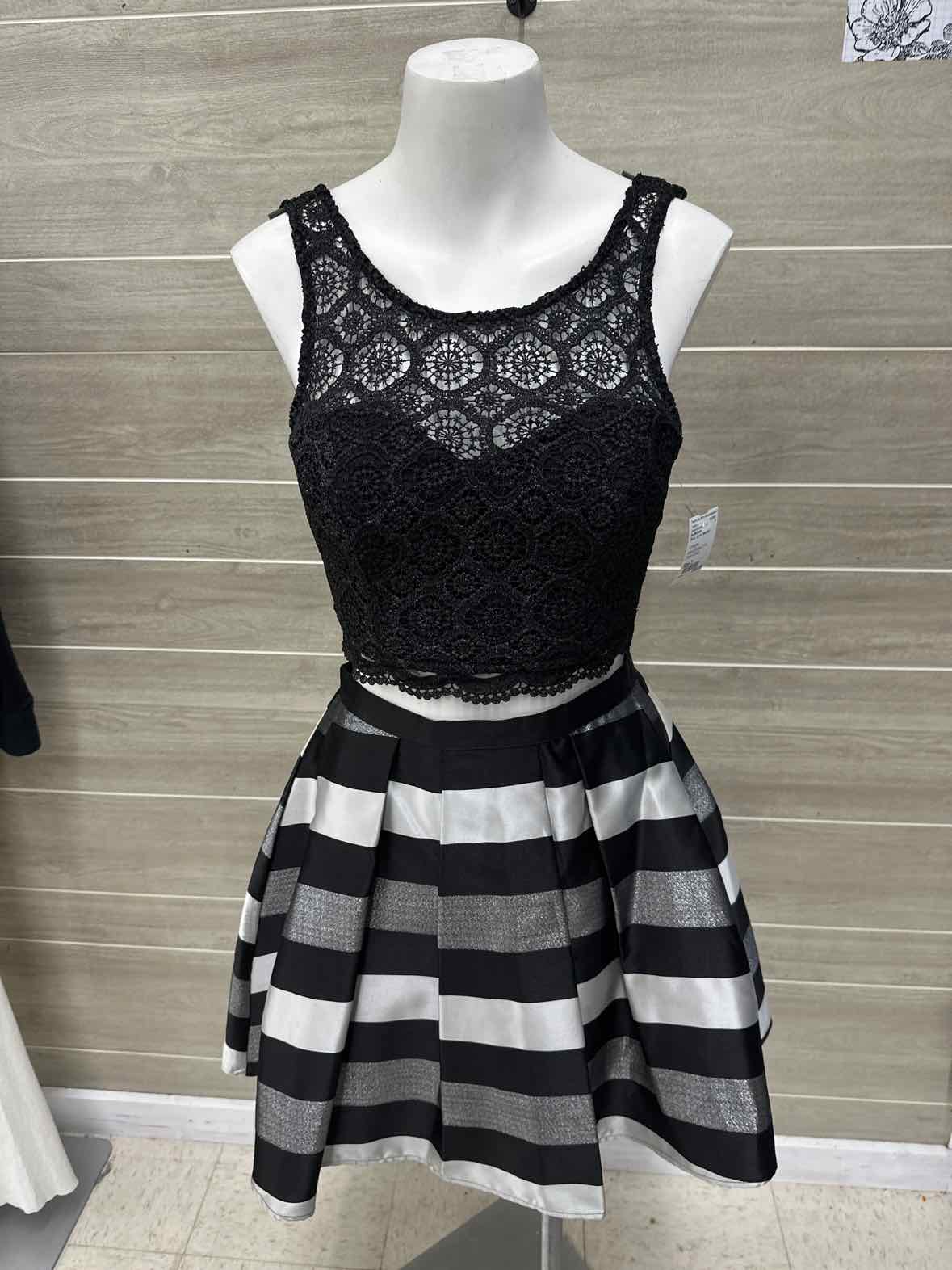 My Michelle Size 3 Black Junior Gown/Evening Wear