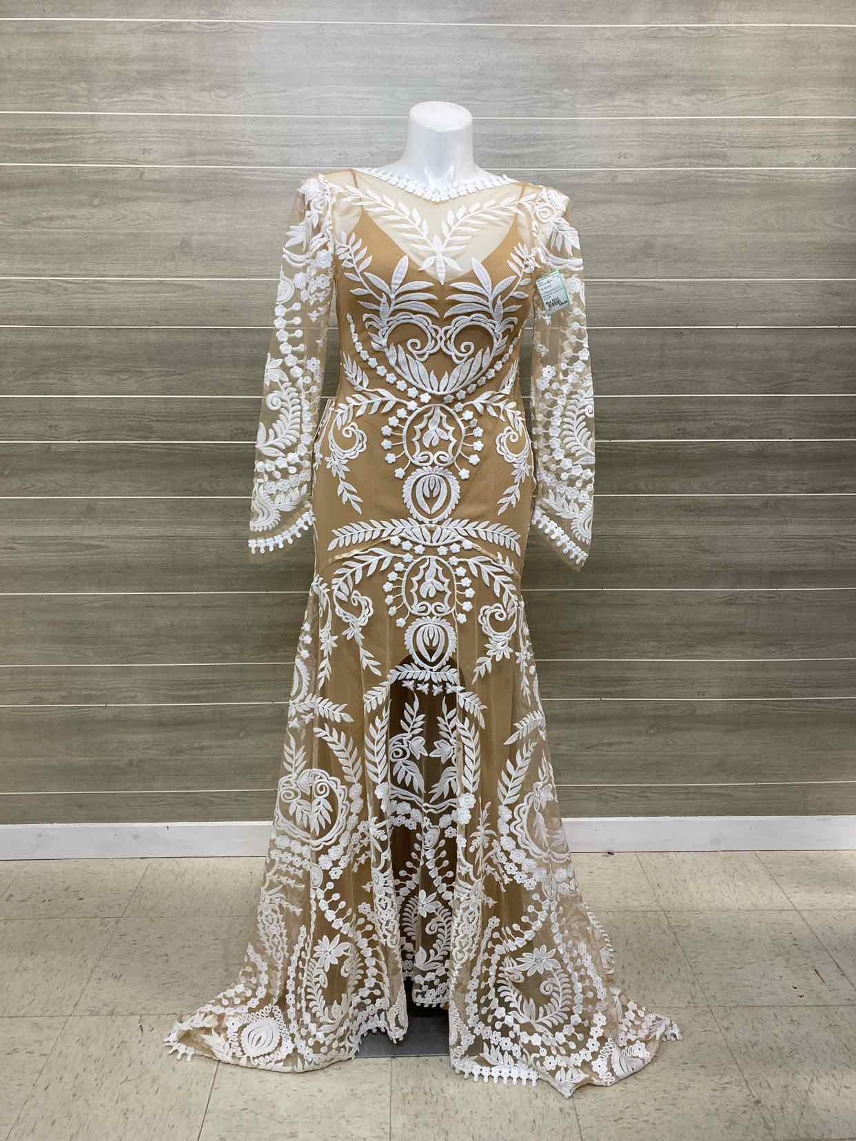 Tan Womens Size 10/12 Gown/Evening Wear