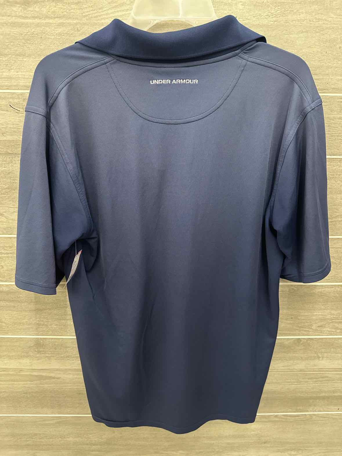 Under Armour Size M Men Mens Shirt