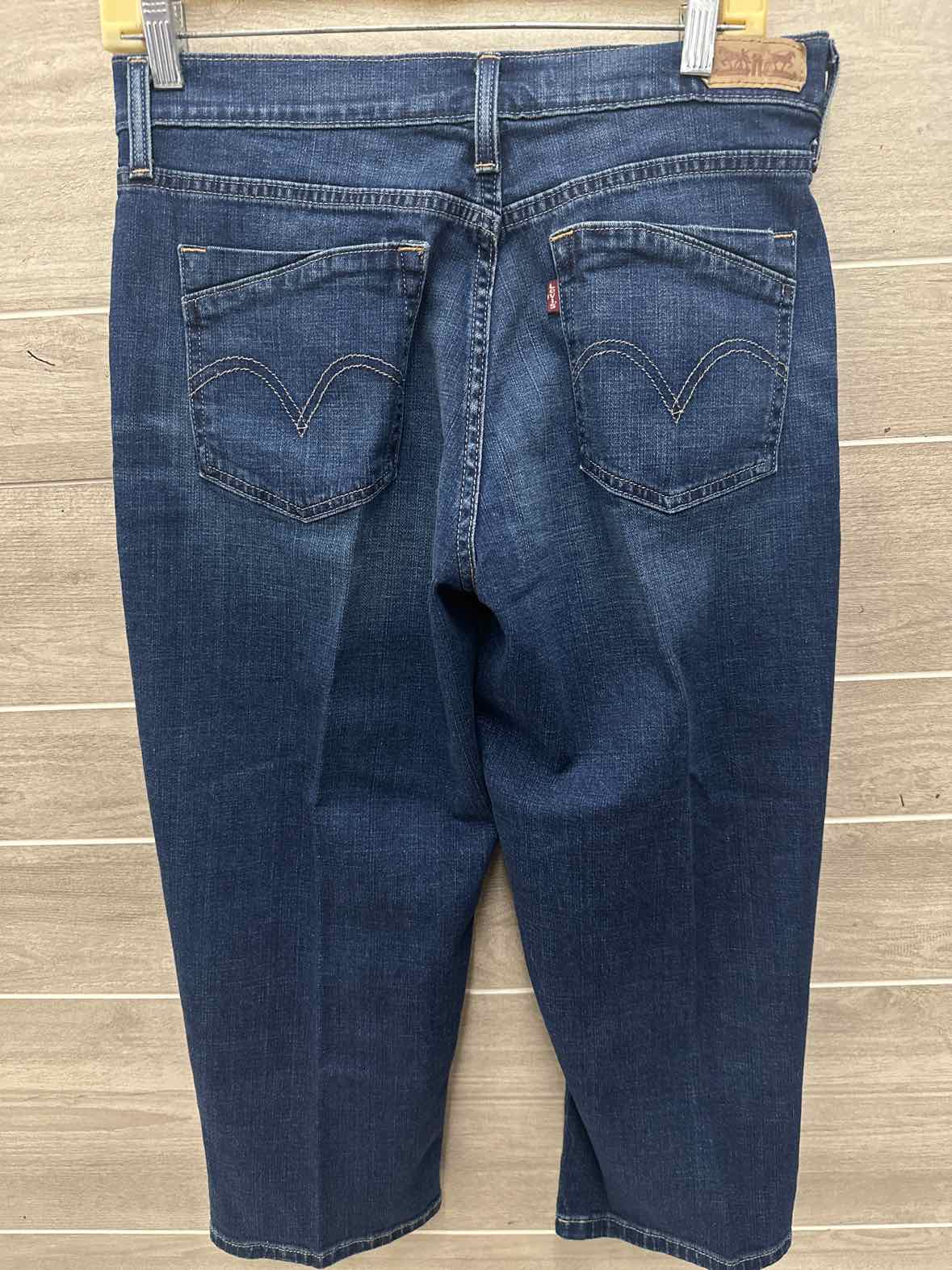 Levis Size 8 Blue Womens Jeans