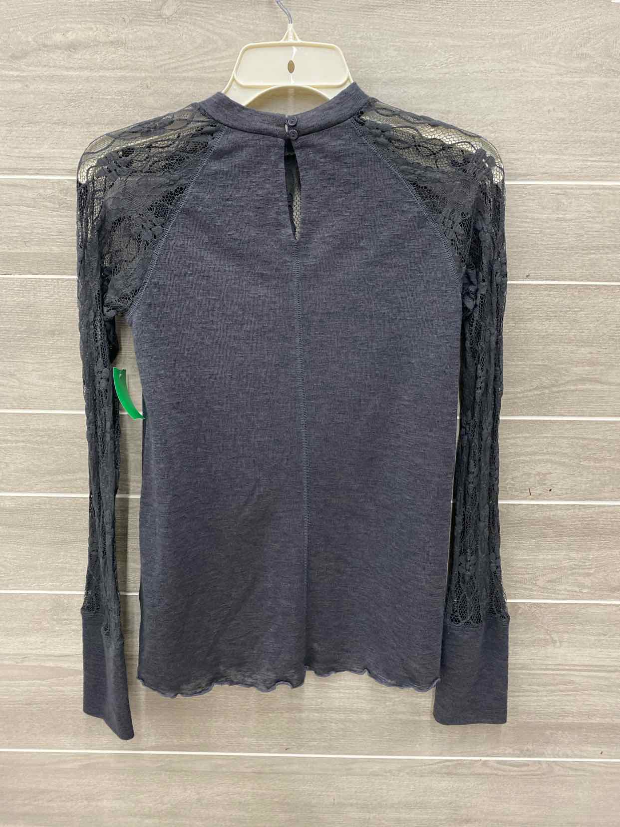 Maurices Gray Womens Size XS Shirt