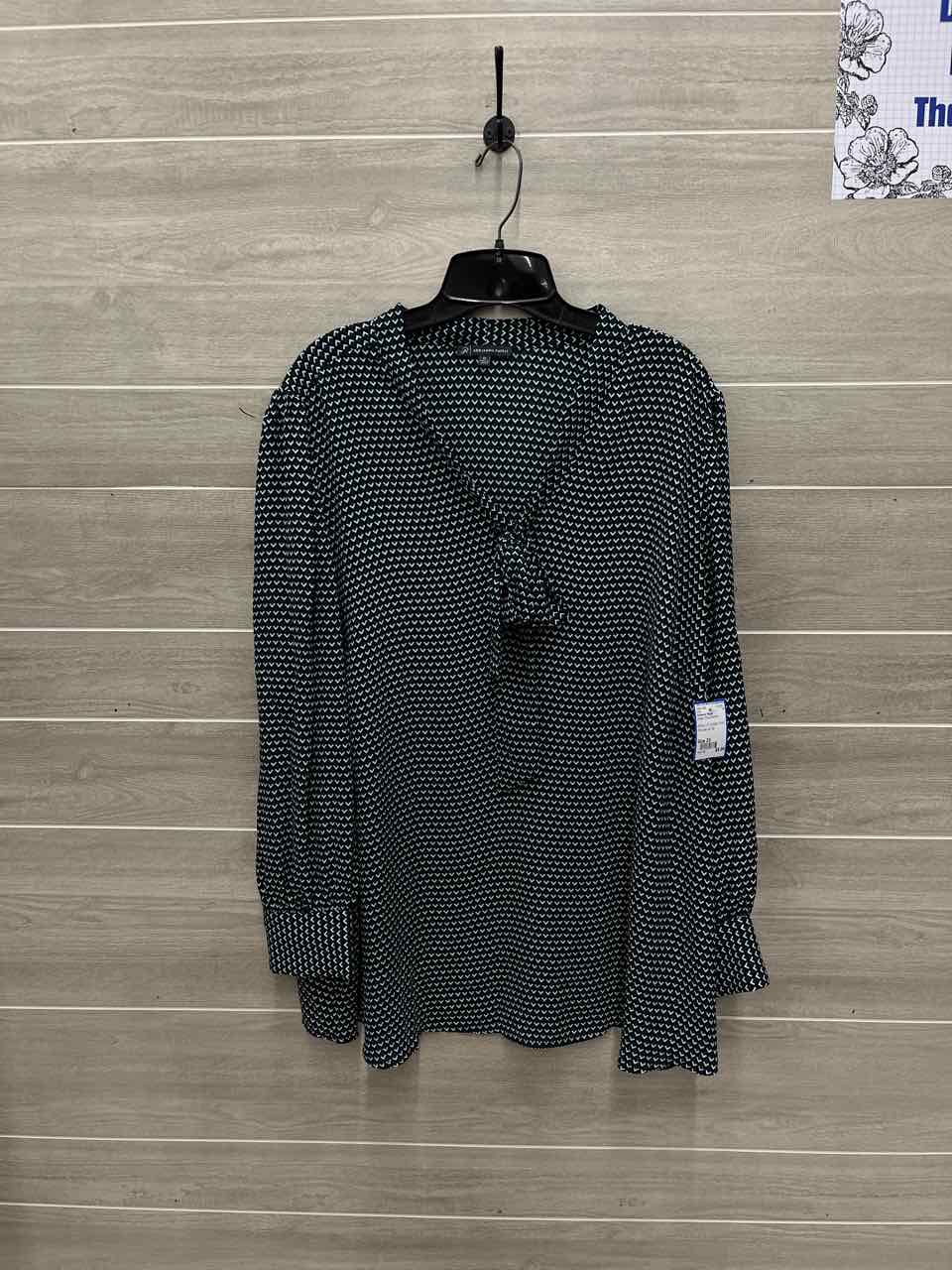 Adrianna Papell Size 2X Green Plus Shirt