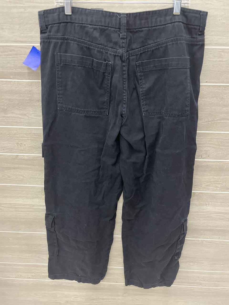 Divided Size 14 Black Womens Pants