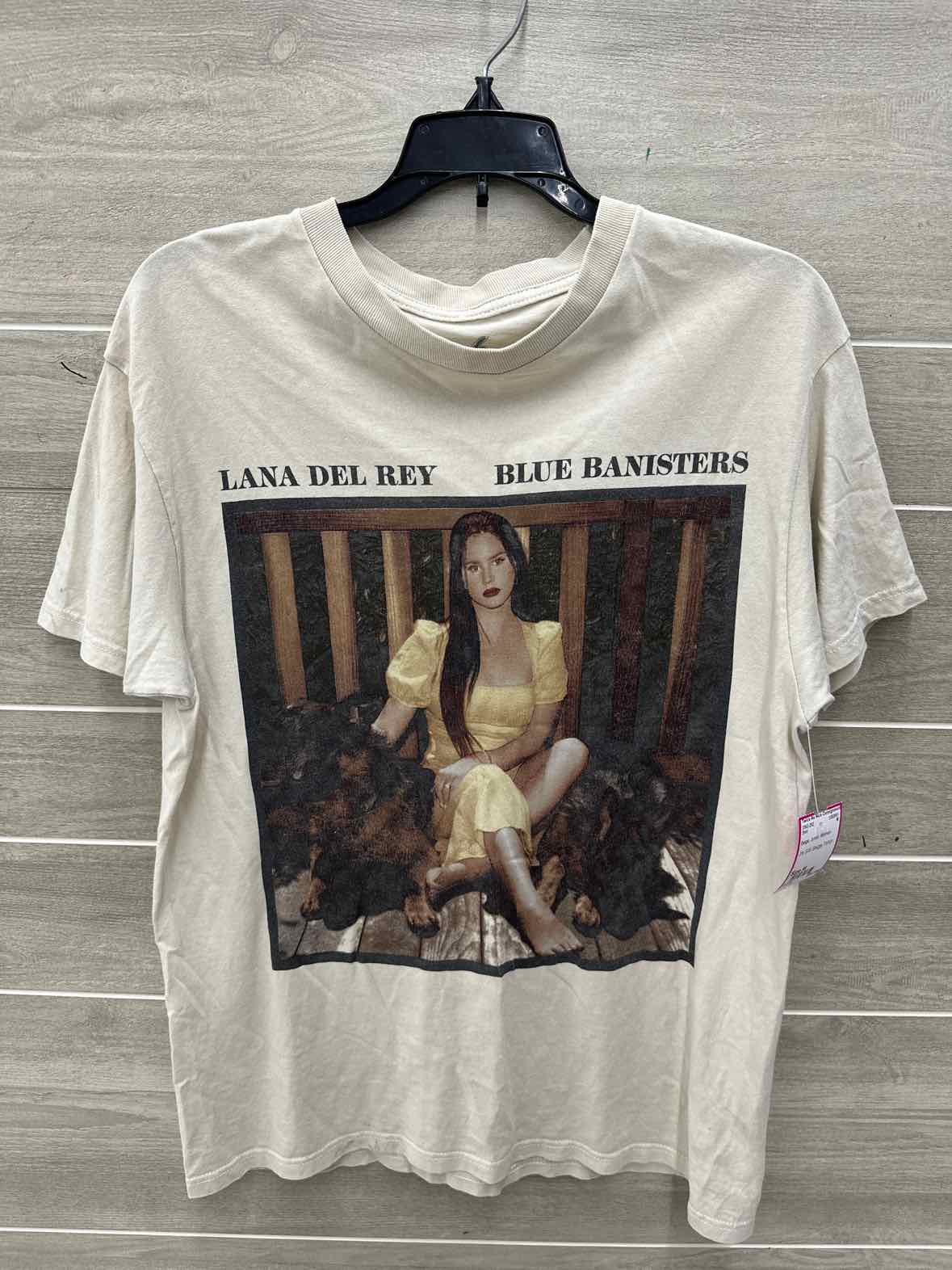 Size M Beige Junior Shirt