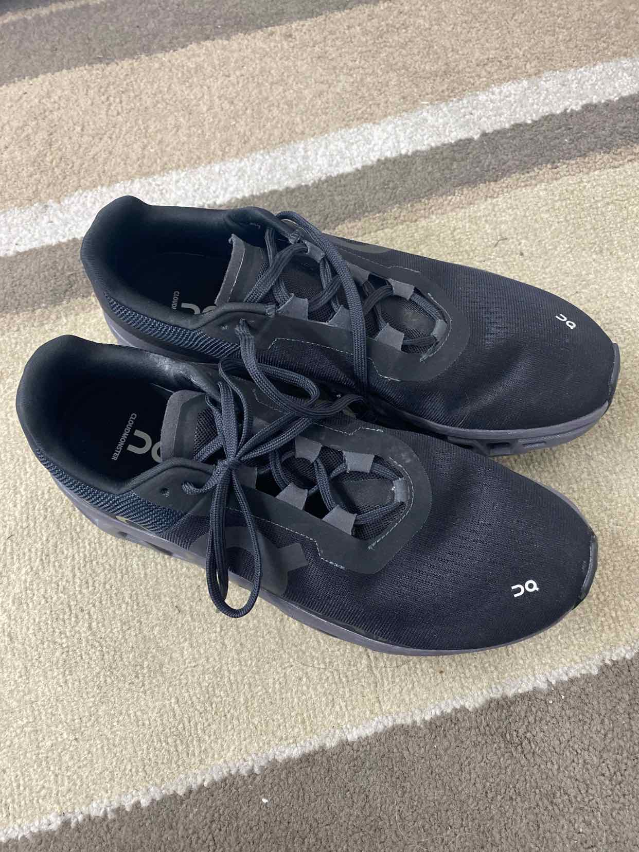 On Cloud Black Womens Size 11 Shoes/Footwear