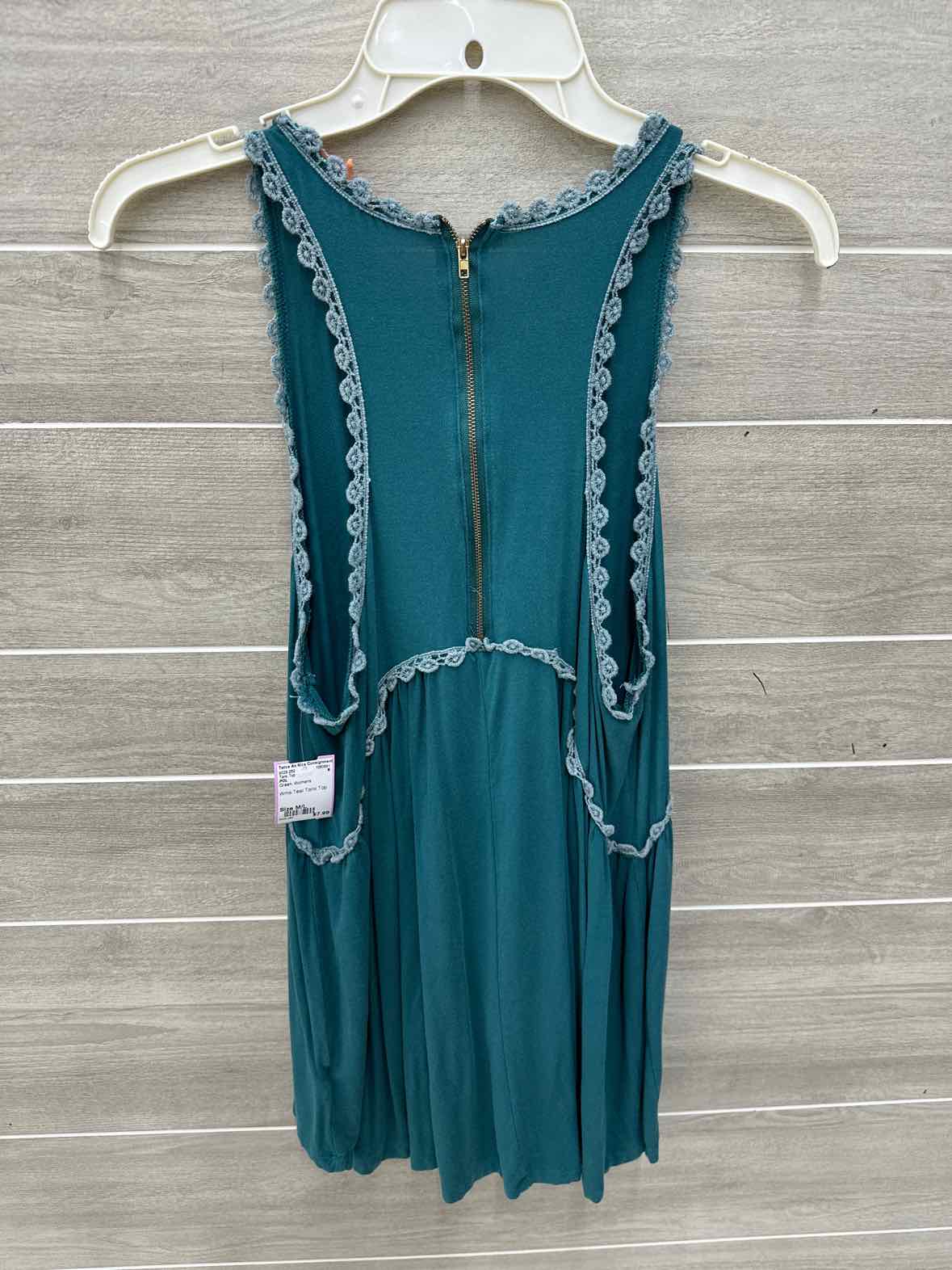 POL Green Womens Size M/L Tank Top