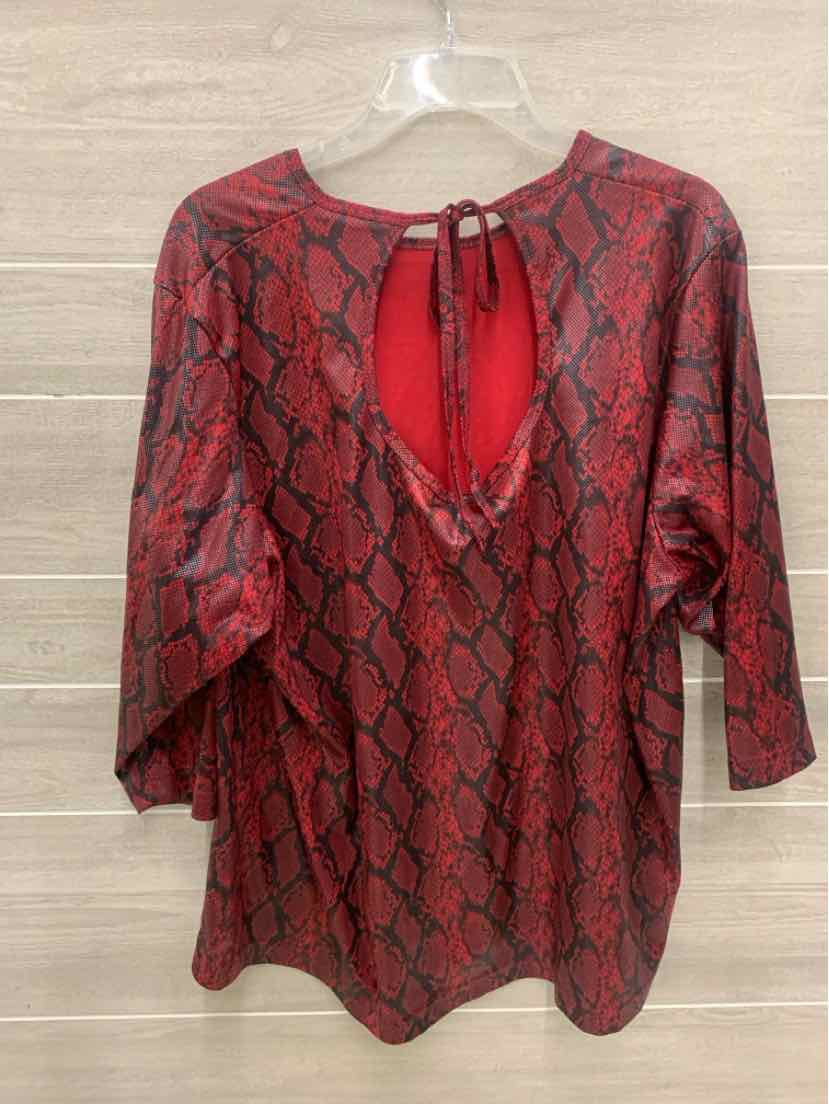 Red Womens Size 22/24 Shirt