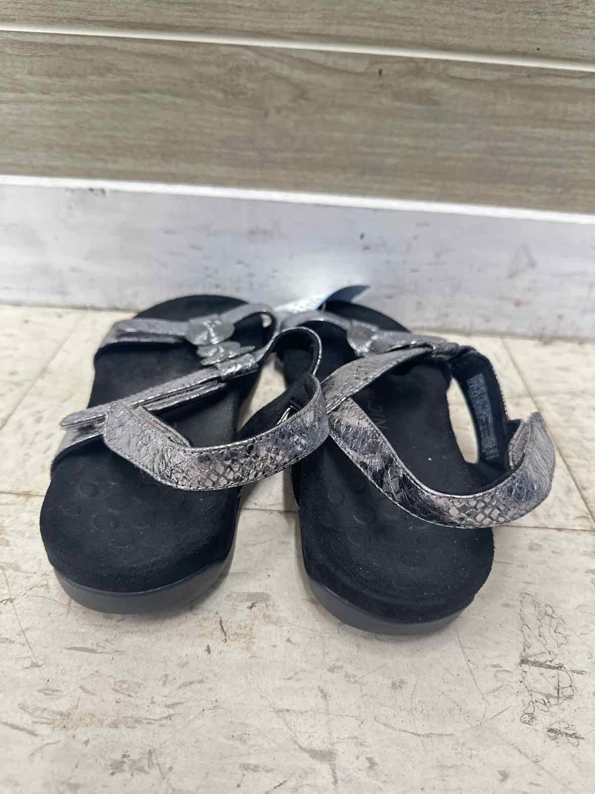 Vionic US Shoe Size 7/7.5 Black Womens Sandals