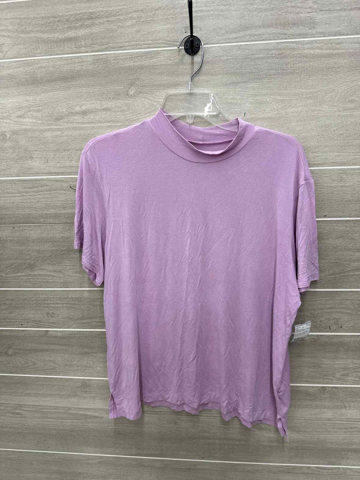 American Eagle Size XL Lavender Womens Shirt