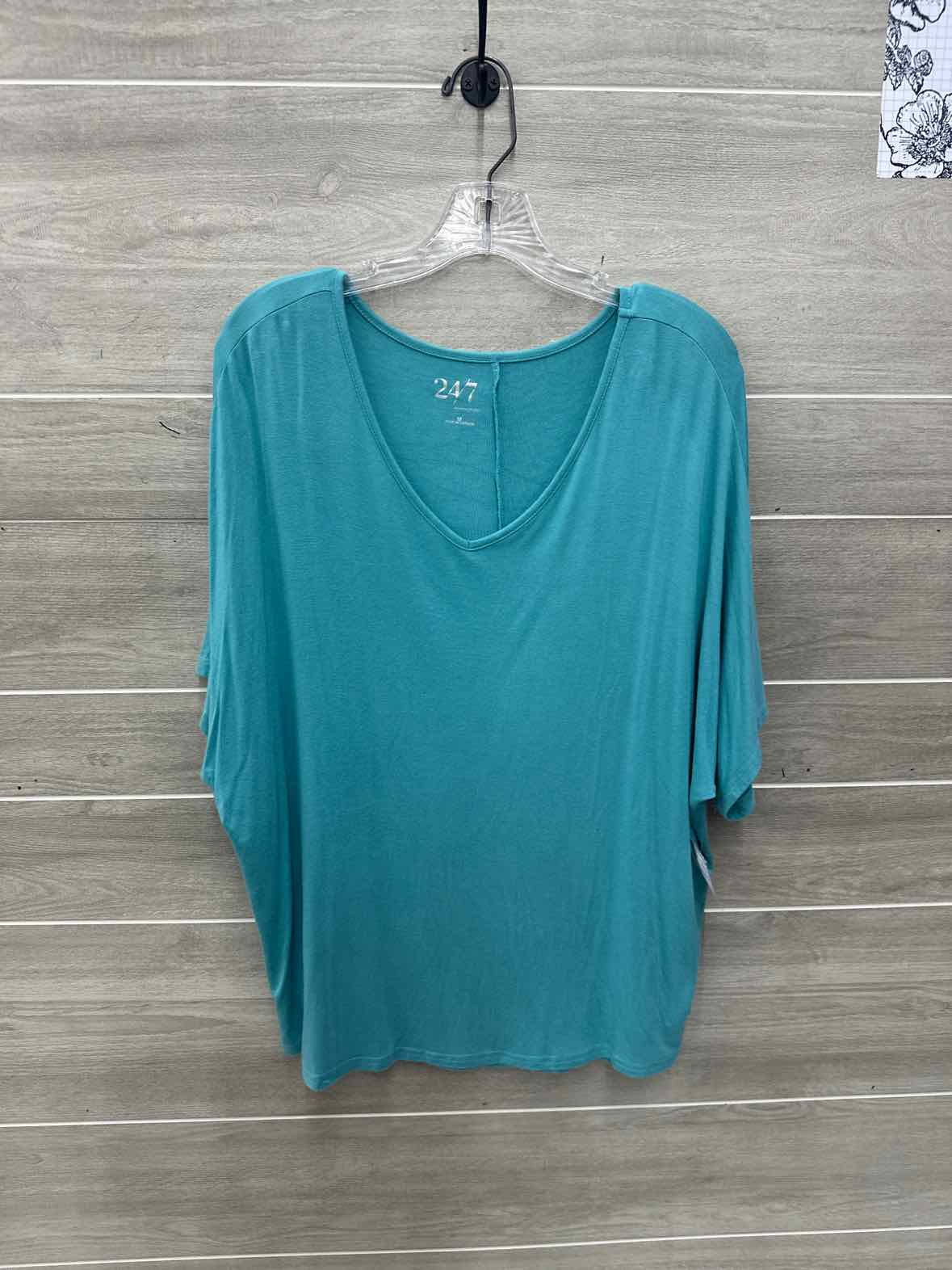 Maurices Size M Teal Womens Shirt