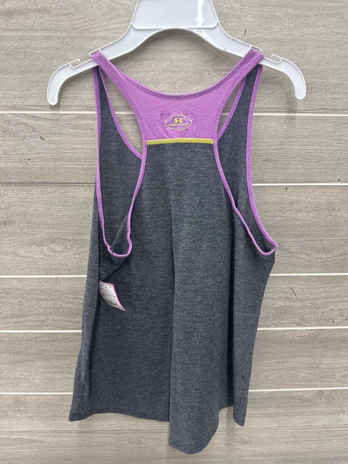 Under Armour Girls Size 16 Shirt