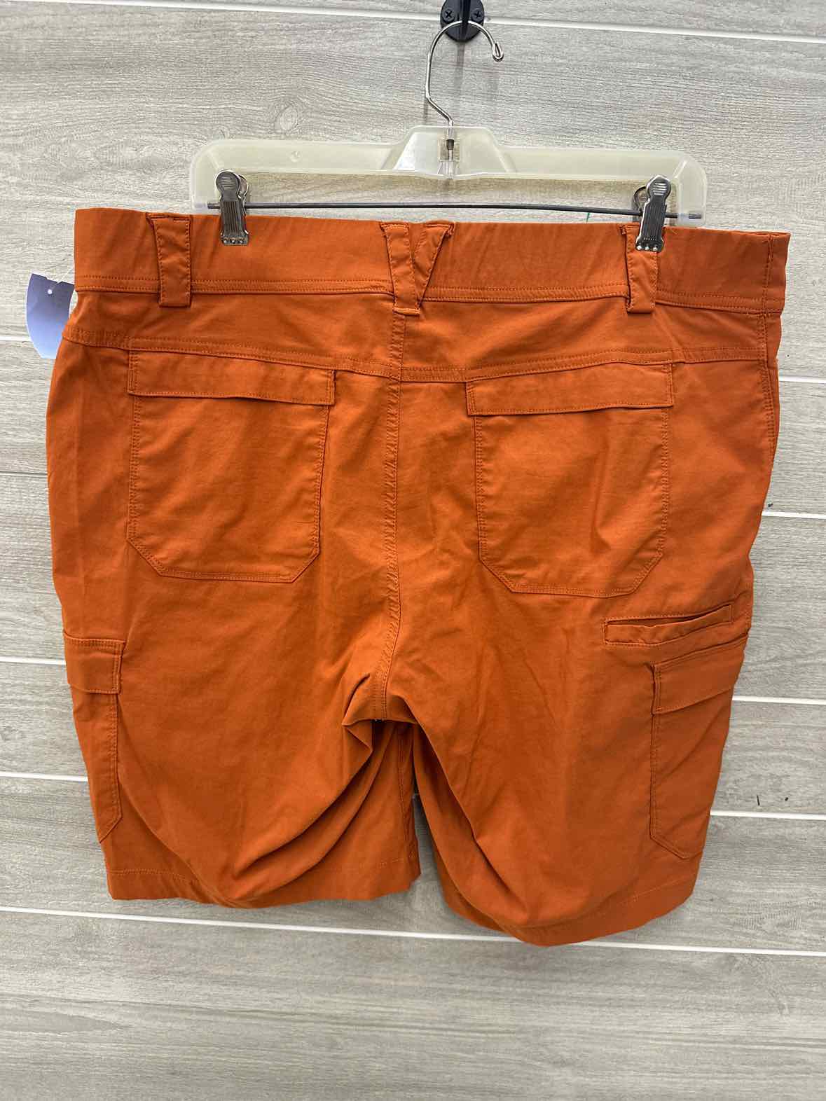 Duluth Size 18 Orange Plus Shorts