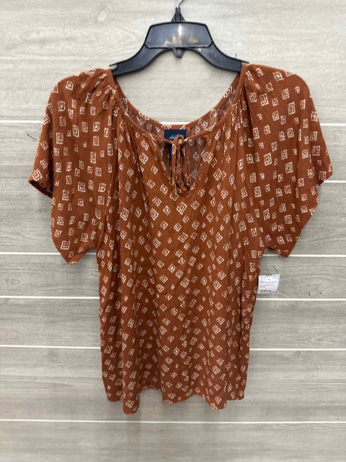 Daytrip Size M Brown Womens Shirt