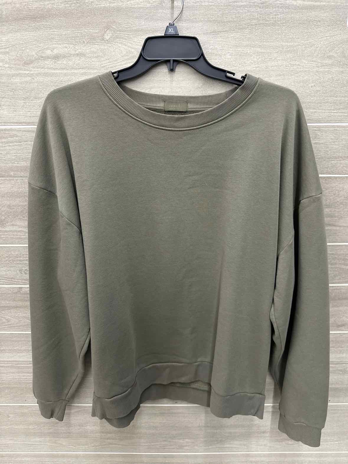Nuuds Size 16/18 Olive Womens Sweatshirt