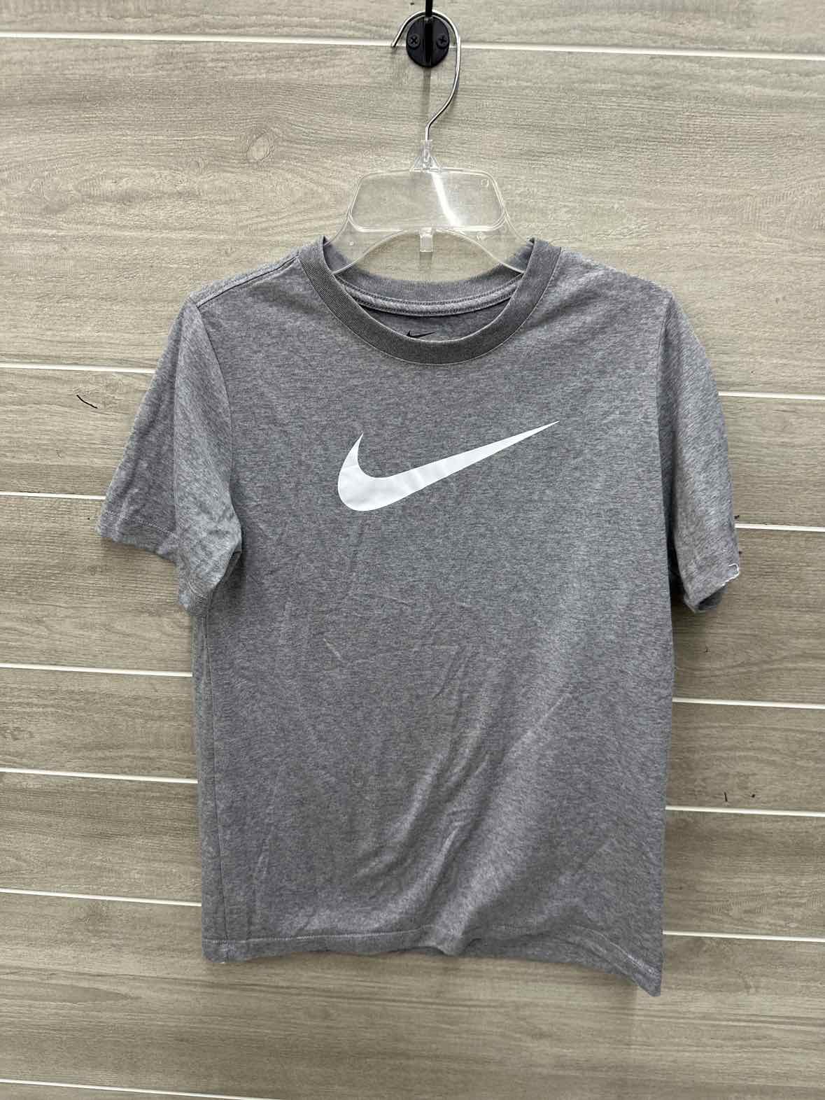 Nike Boys Size 12 Shirt