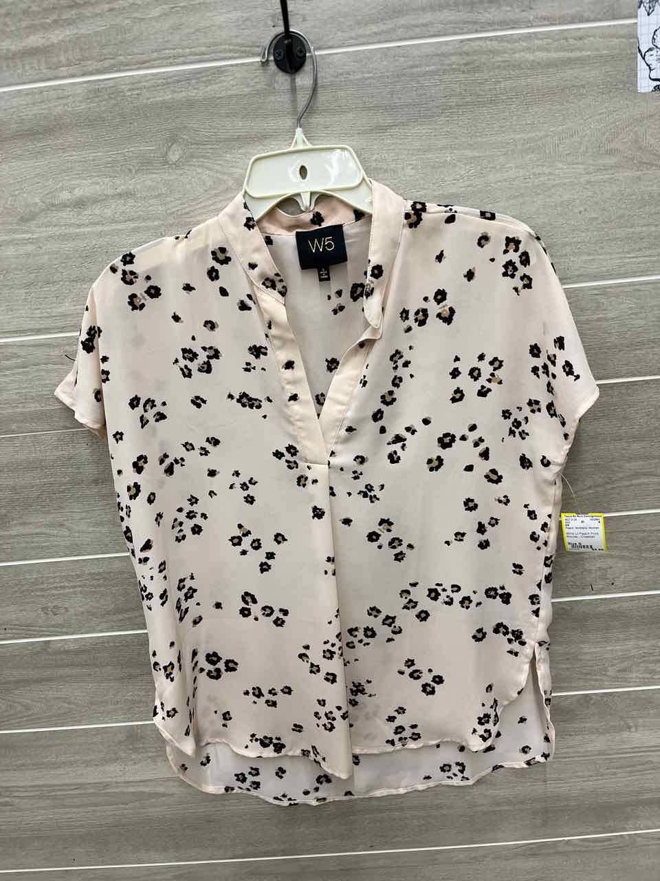 W5 Size S Peach Womens Shirt
