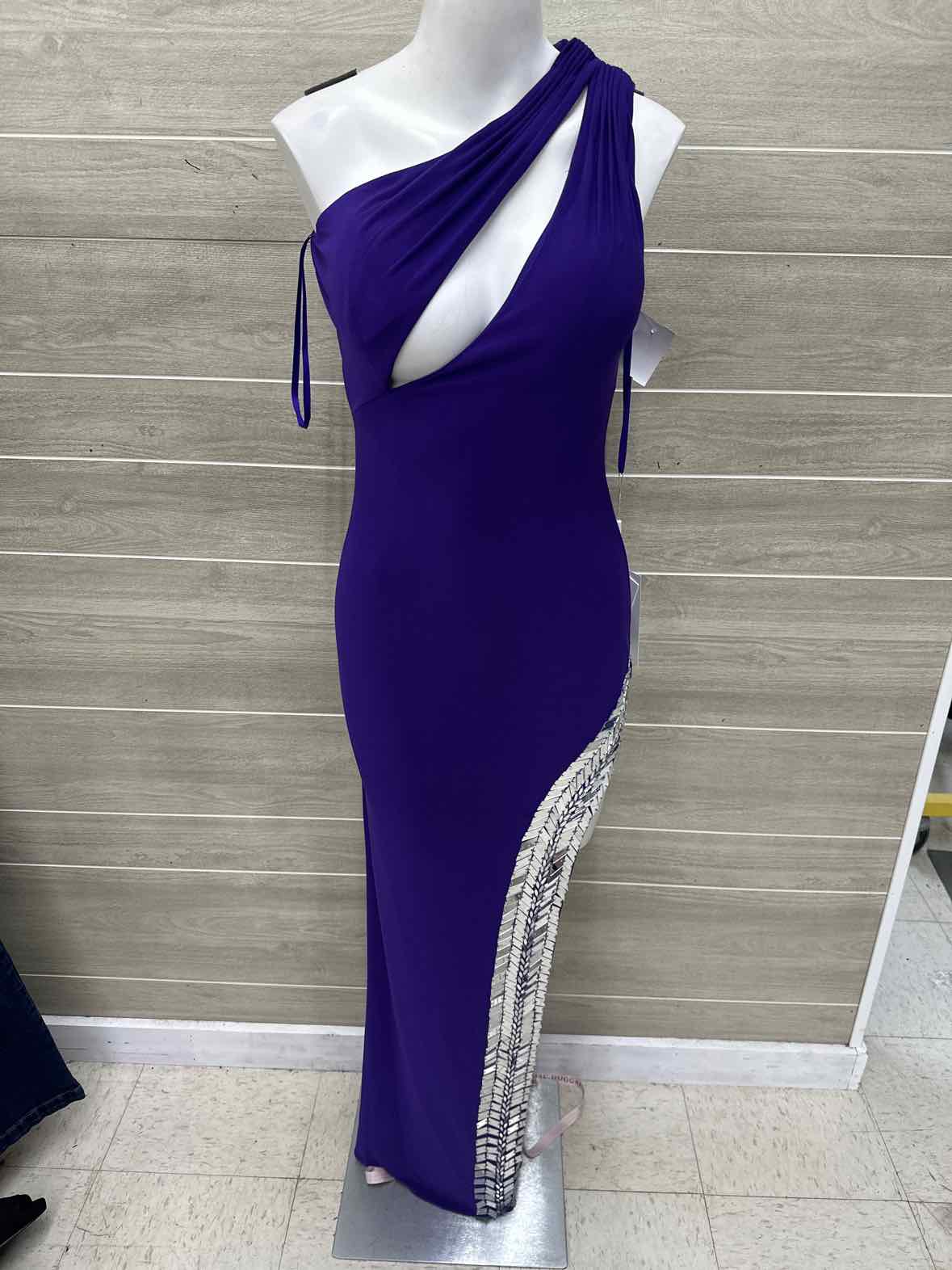 MAC DUGGAL Size 0 Purple Womens Gown/Evening Wear