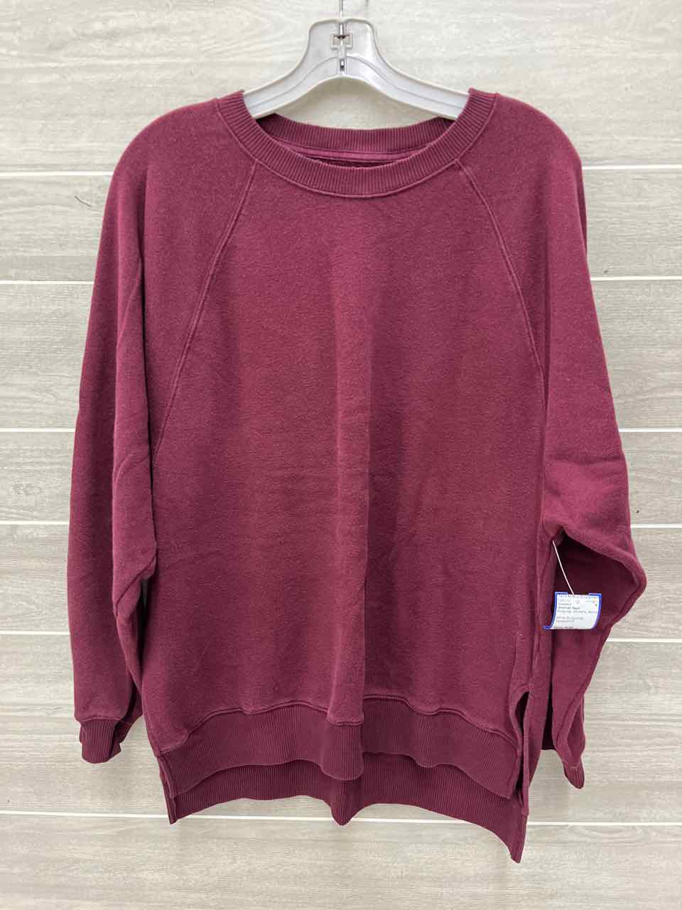 American Eagle Size S/M Burgundy Womens Sweatshirt