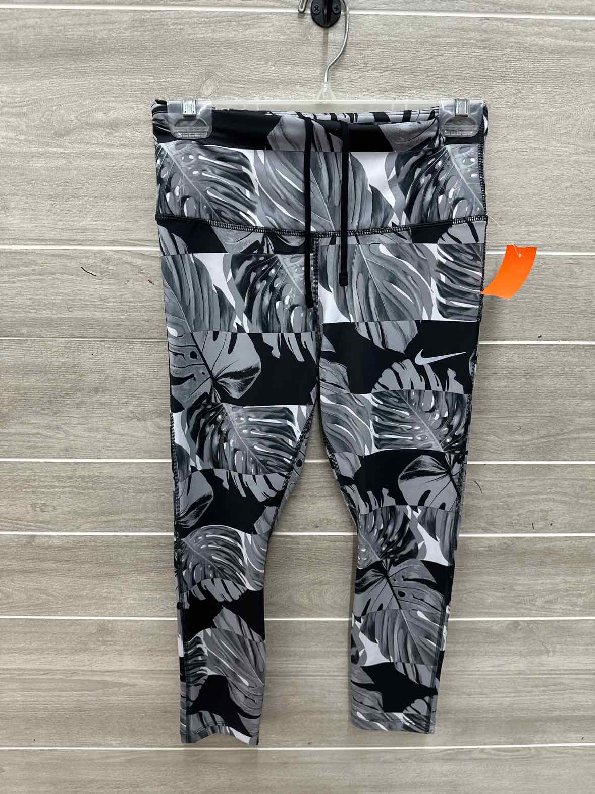 Nike Size M Gray Womens Leggings