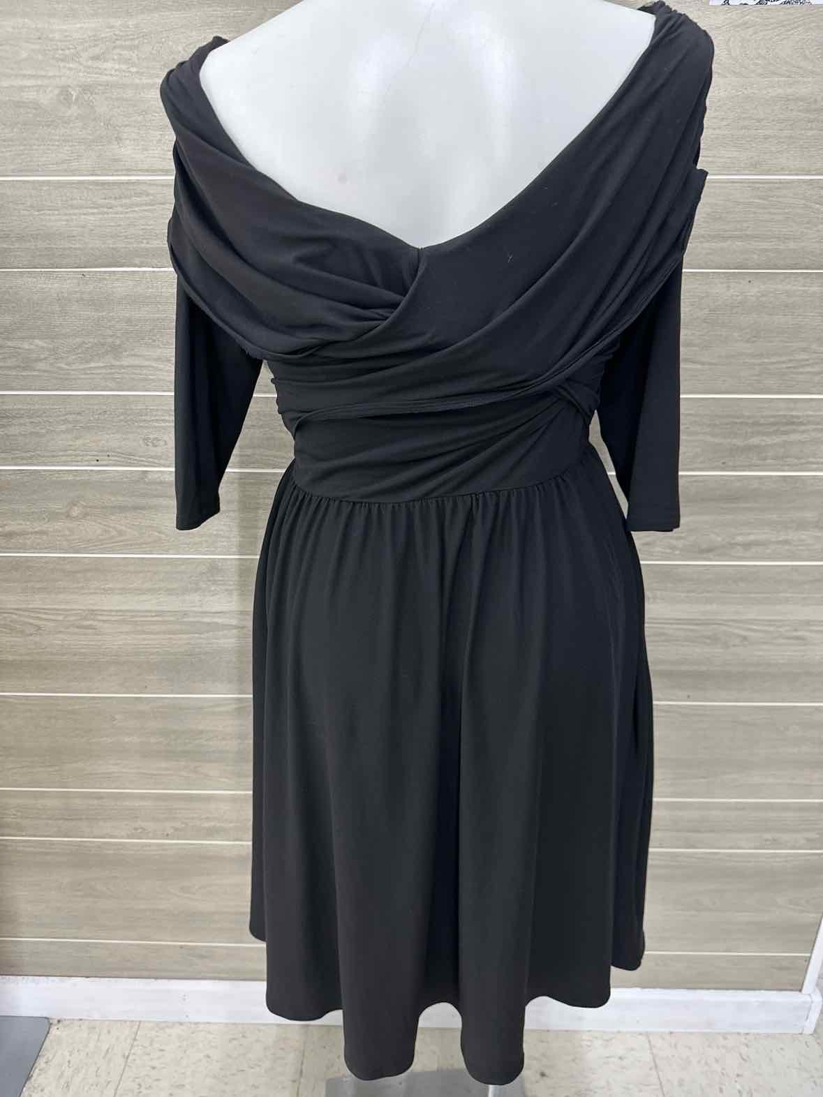 Unique Vintage Black Womens Size 16 Dress
