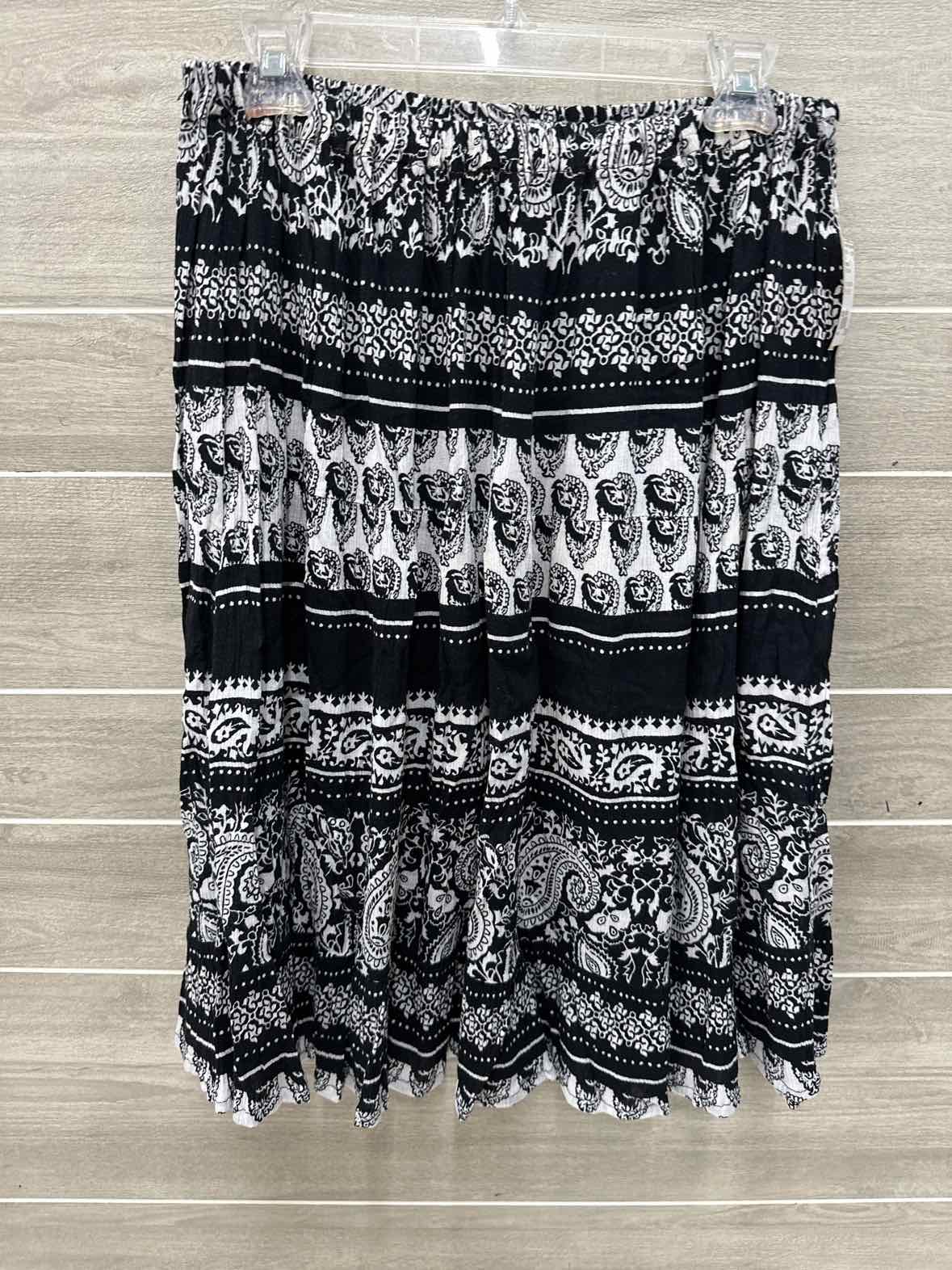 Notations Black Womens Size 14/16 Skirt