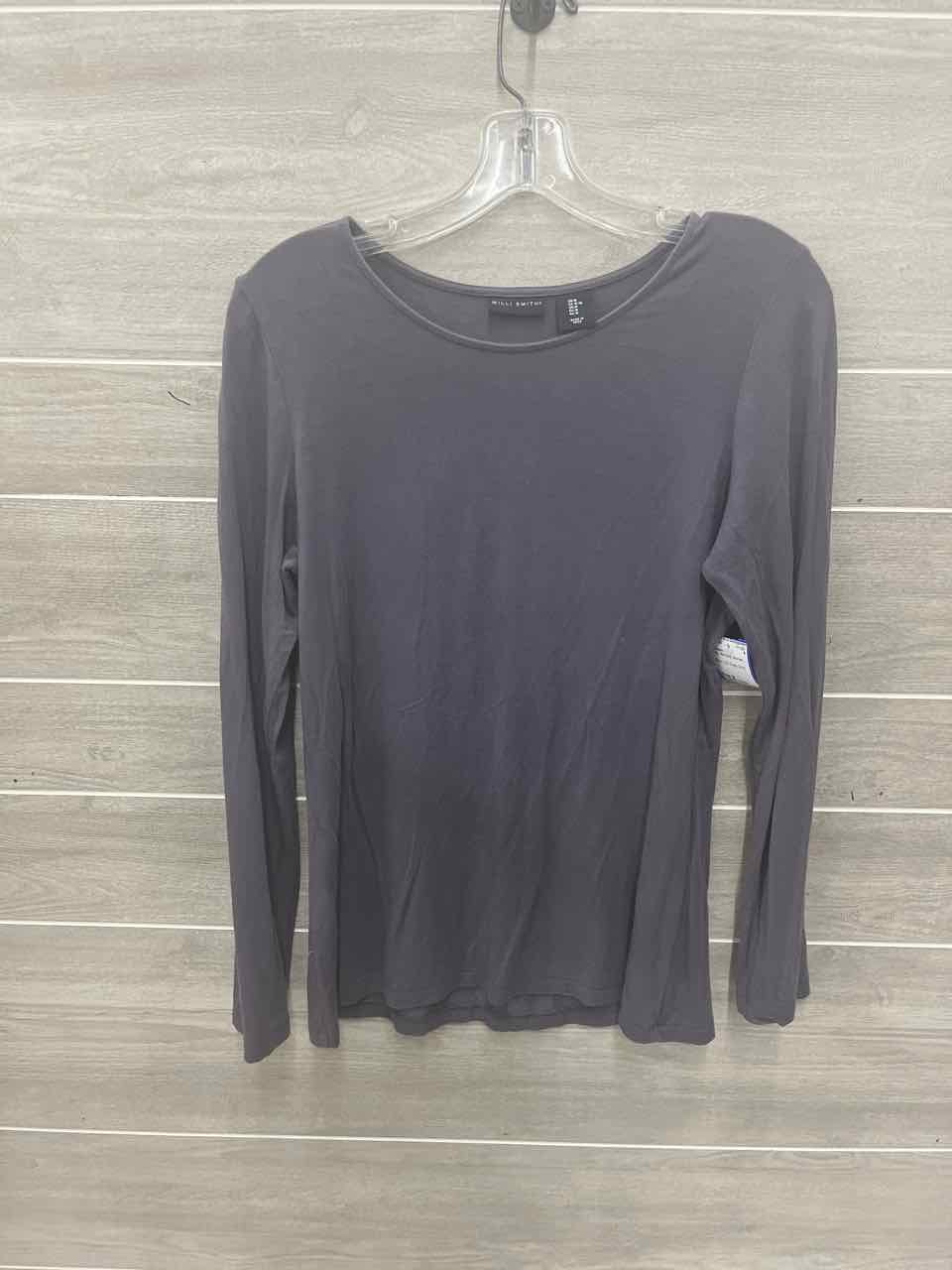 WilliSmith Size M Gray Womens Shirt