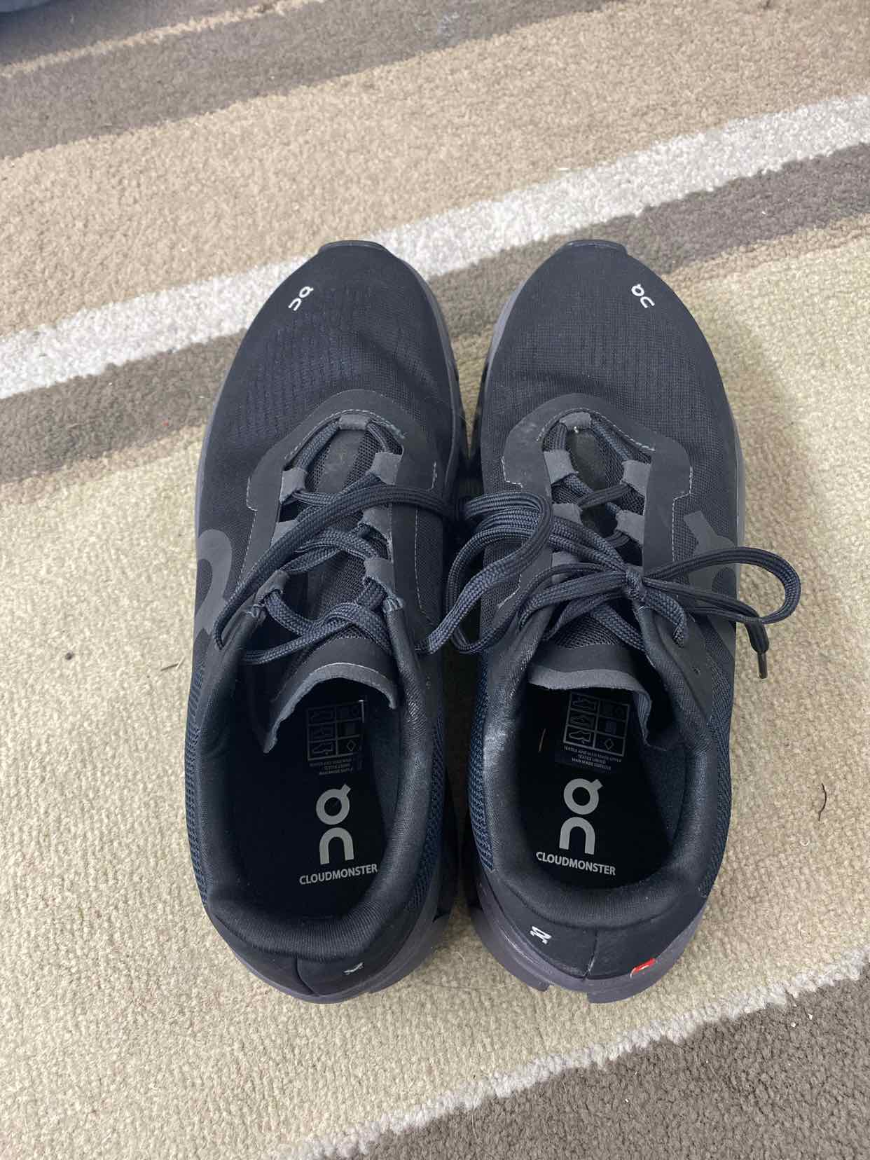 On Cloud Black Womens Size 11 Shoes/Footwear