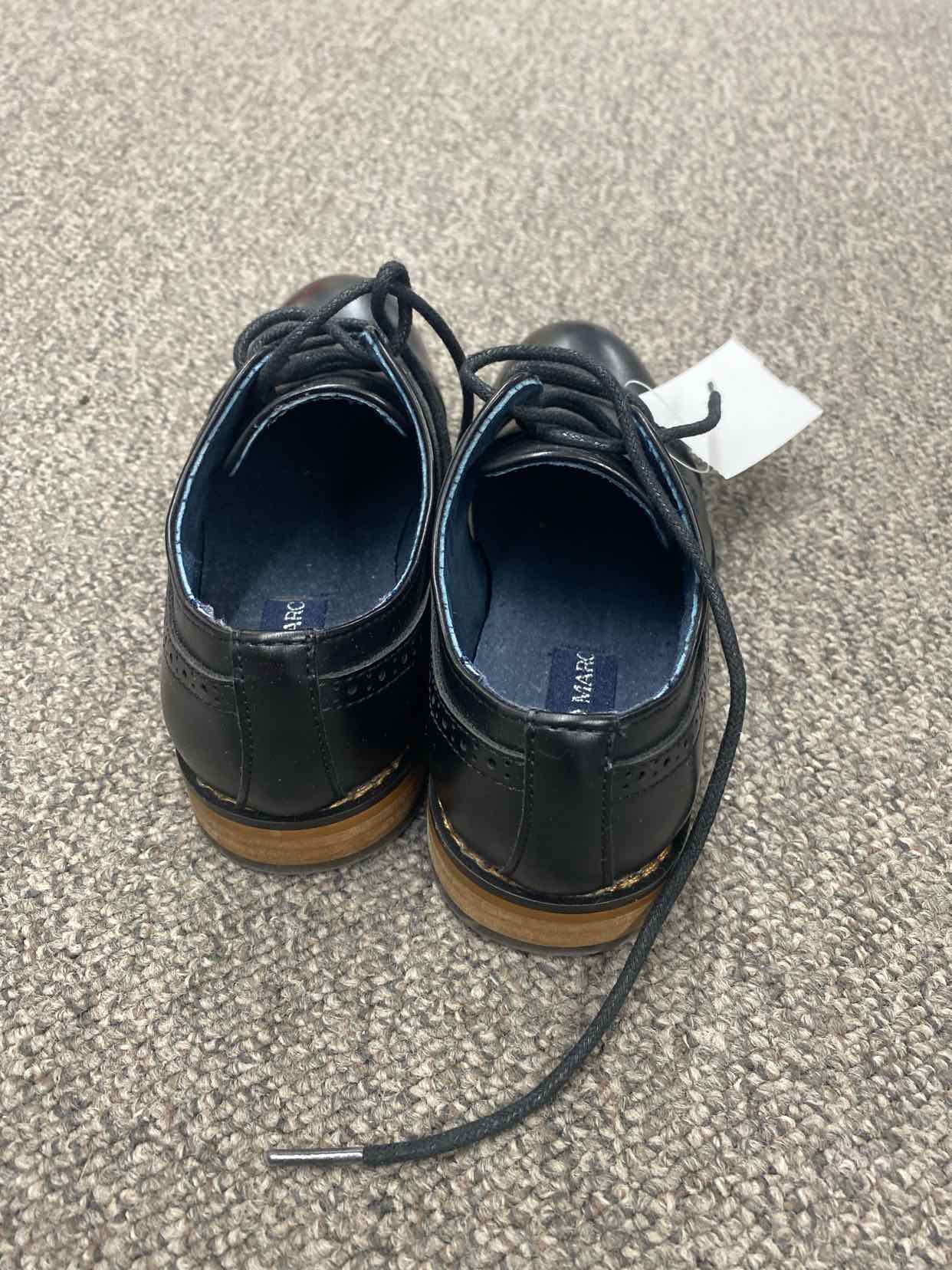 Bruno Boys Size 13 Shoes/Boots