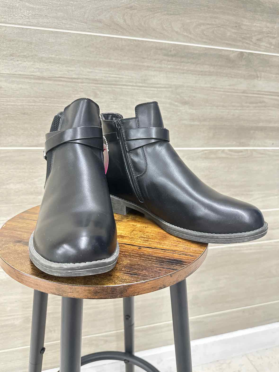 Propet US Shoe Size 10 Black Womens Boots