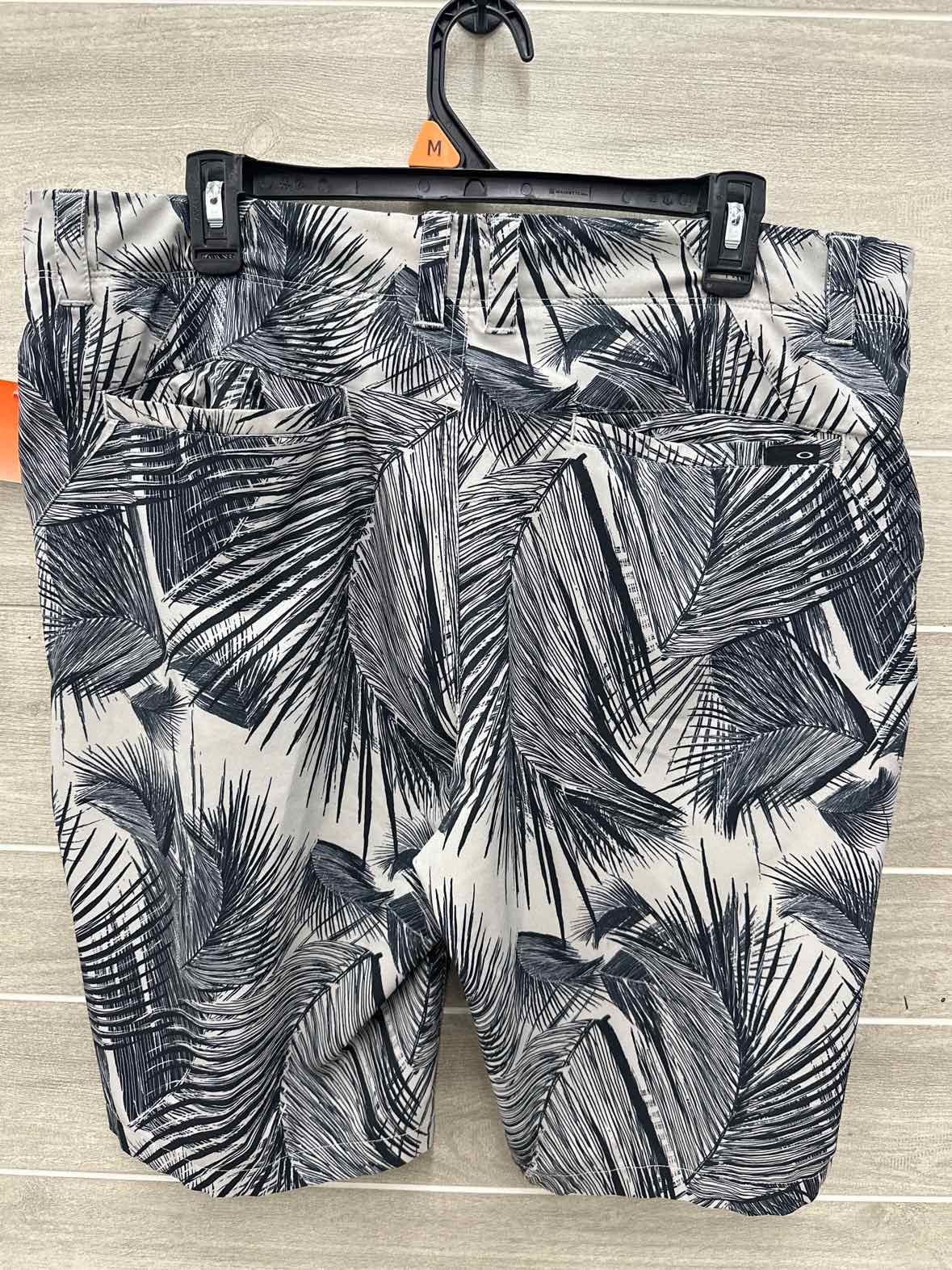Oakley Size 36 Men Mens Shorts