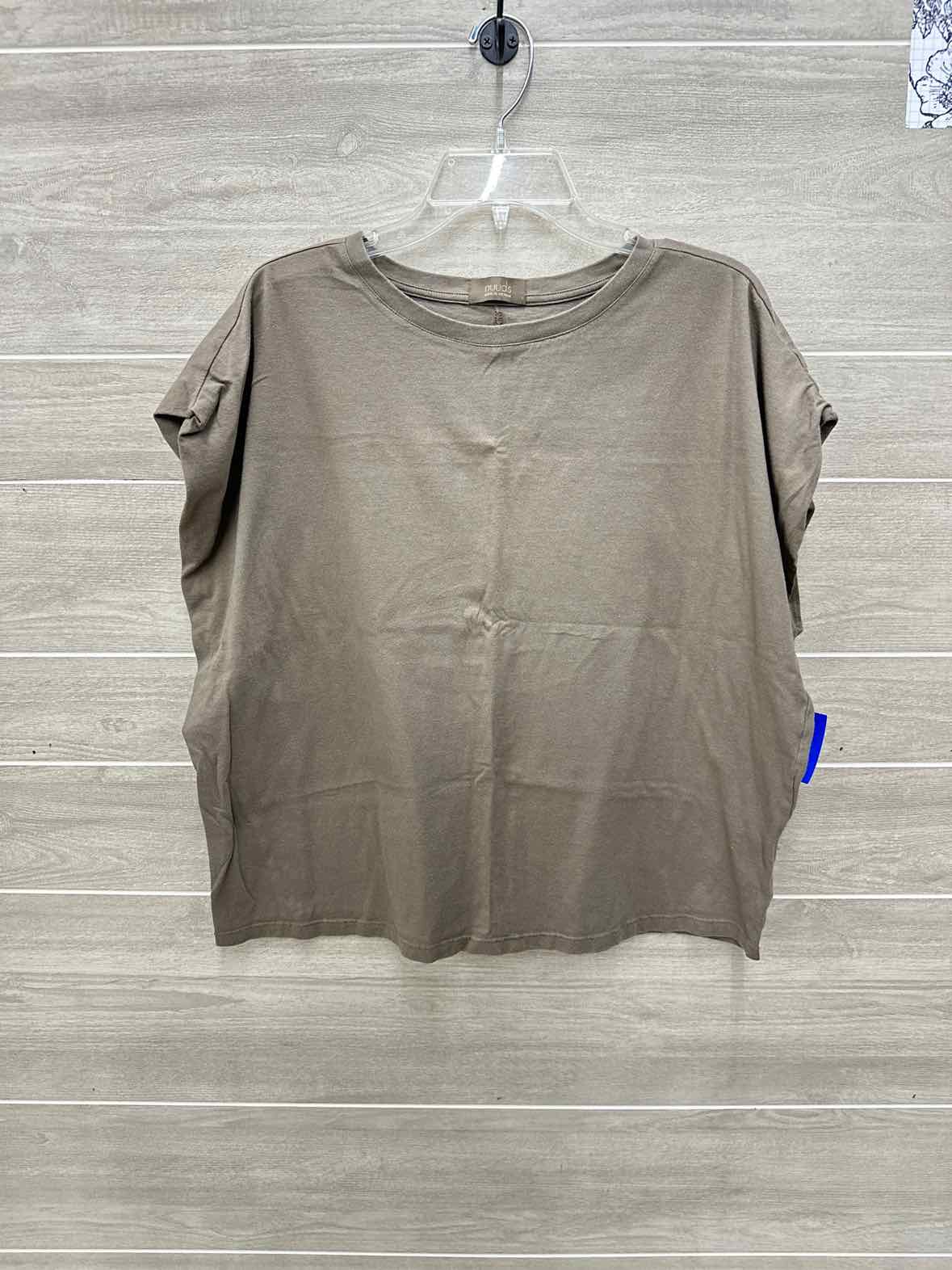 Nuuds Size L/XL Taupe Womens Shirt