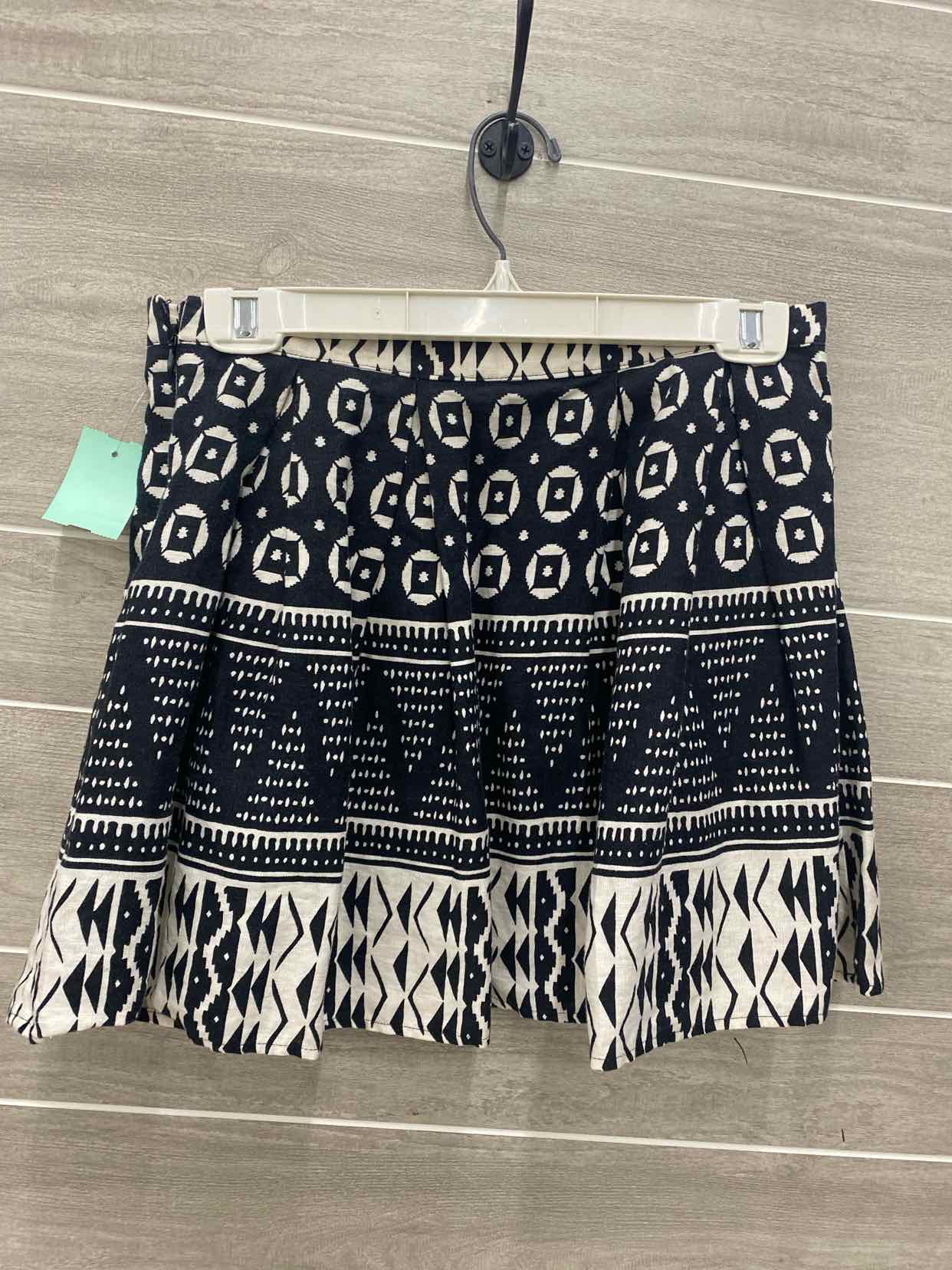 Forever 21 Black Womens Size 6/8 Skirt
