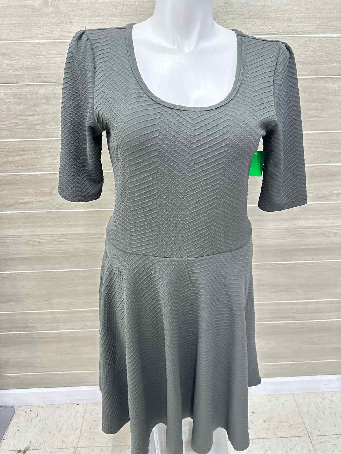 Lularoe Size 3X Olive Plus Dress