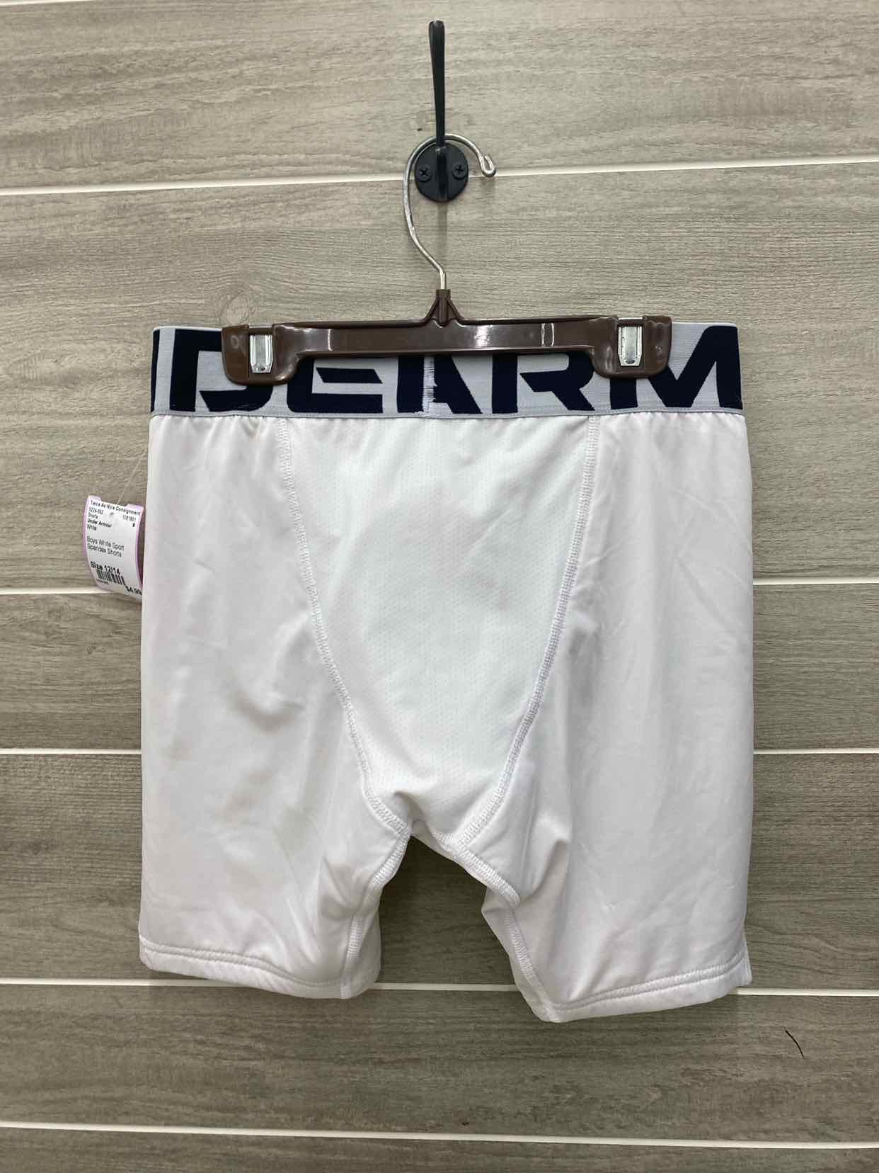 Under Armour Boys Size 12/14 Shorts