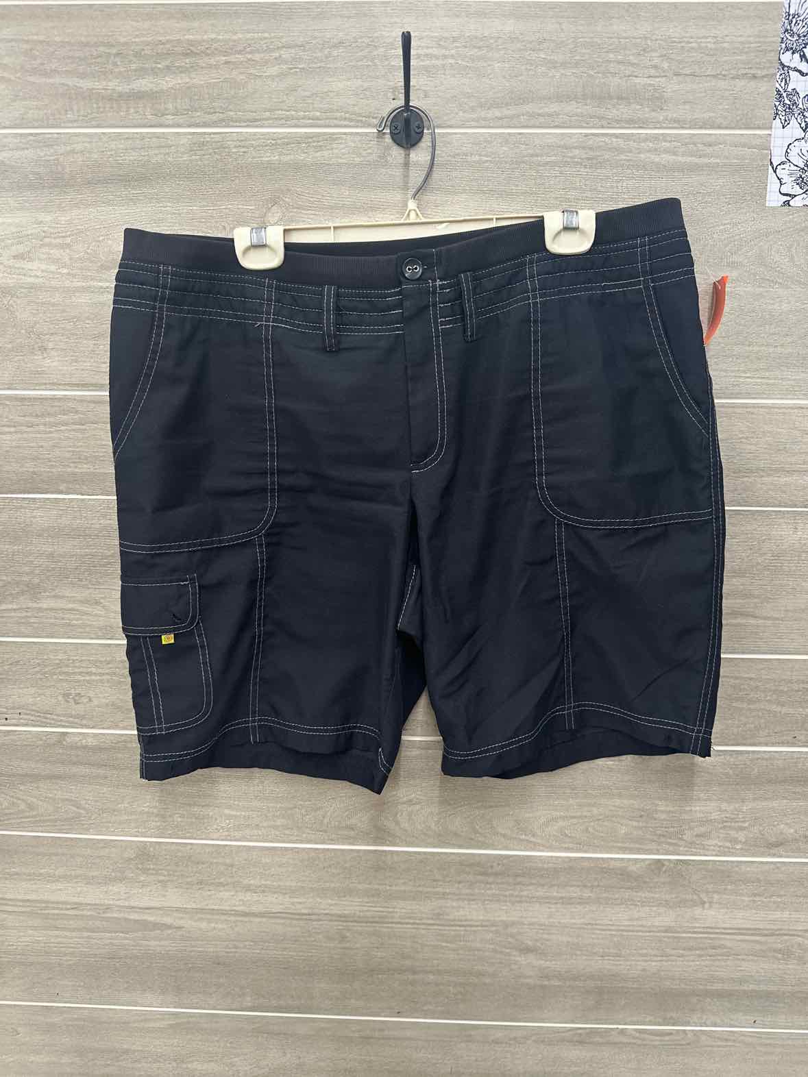 Made for Life Black Womens Women Size XL Shorts