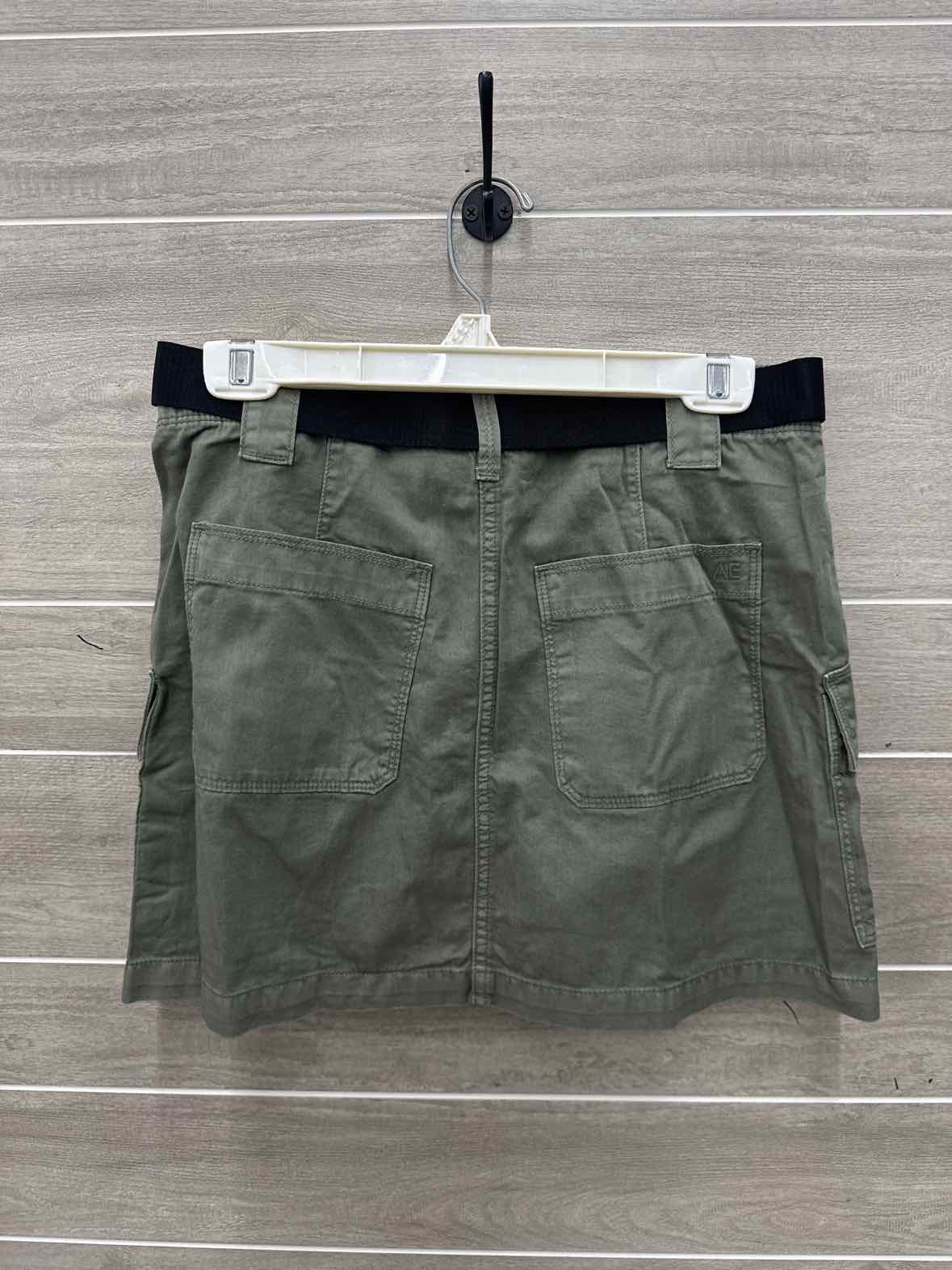 American Eagle Size 6 Olive Womens Skirt