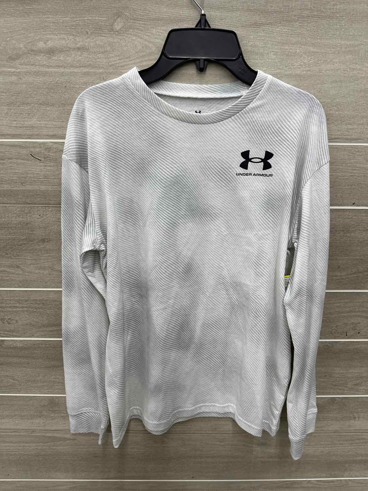 Under Armour Boys Size 12/14 Shirt