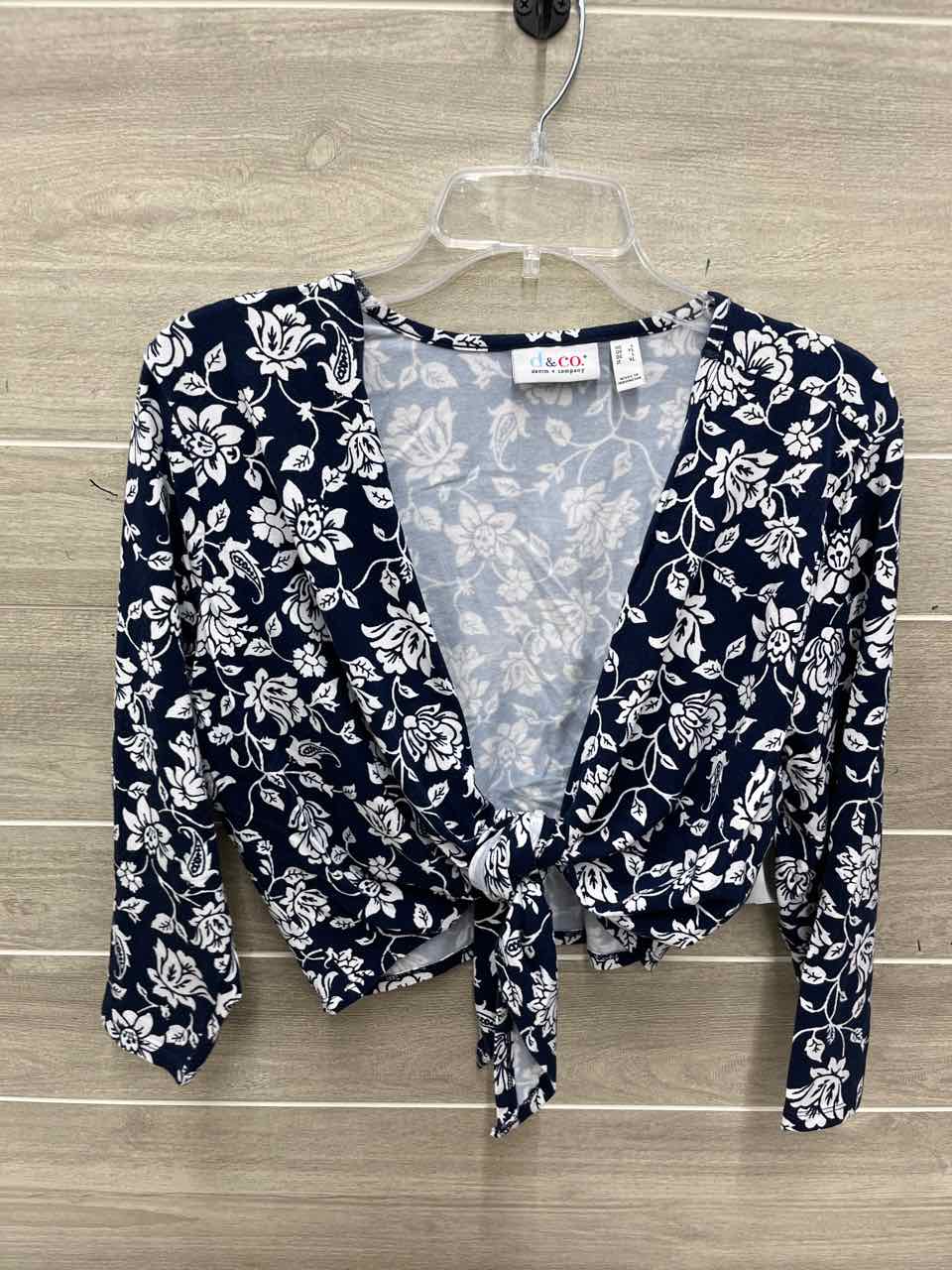 D & Co Size L/XL Blue Womens Shirt