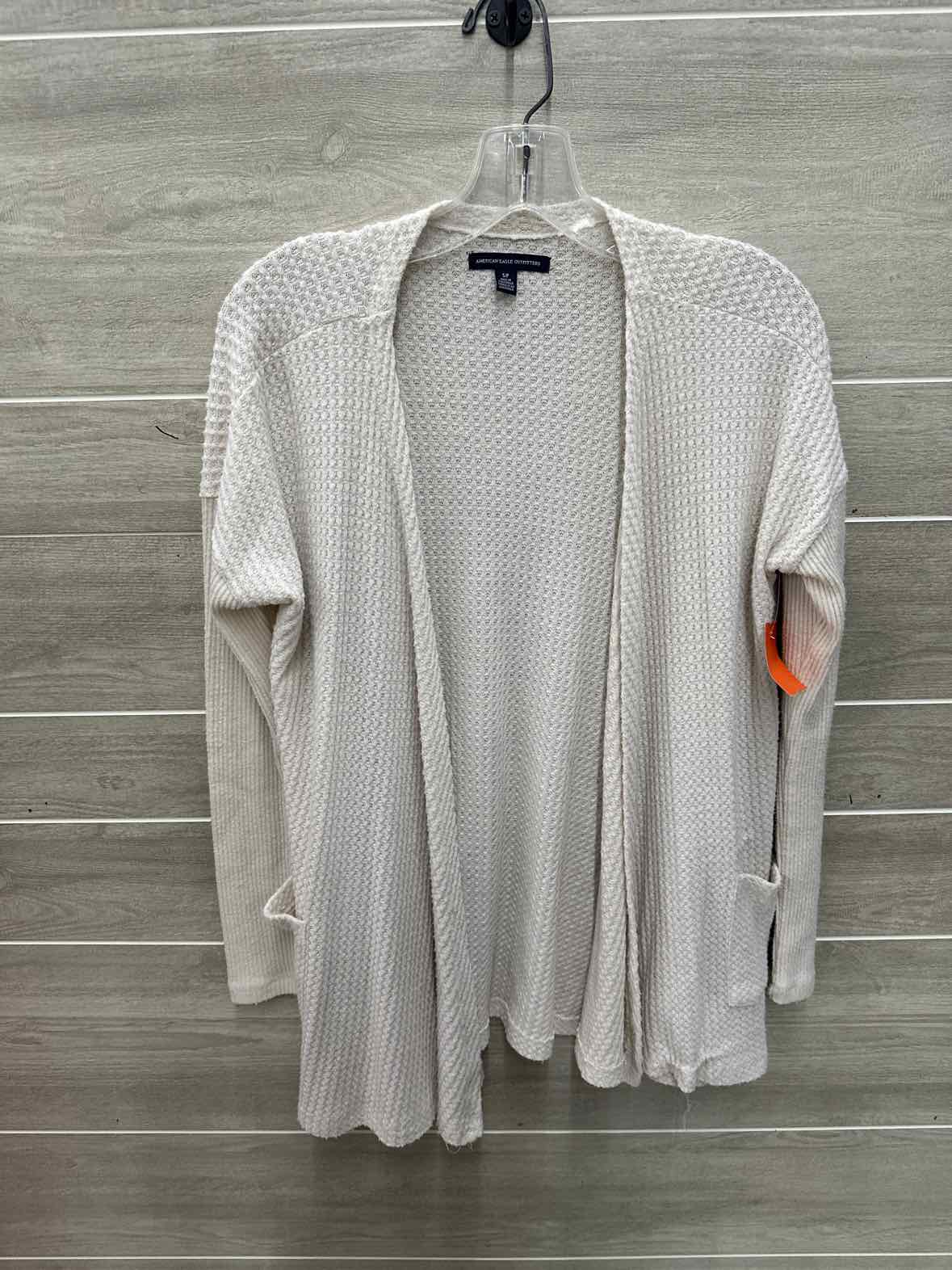 American Eagle Size S Cream Womens Shirt