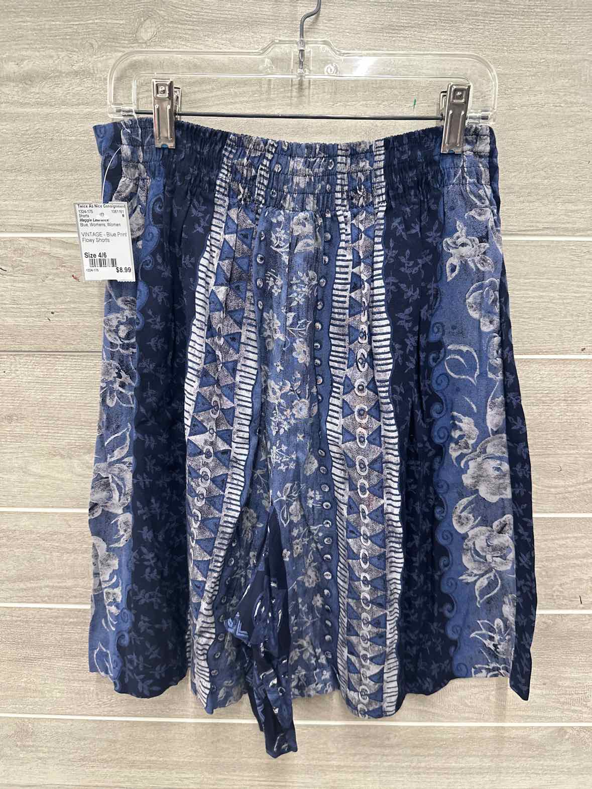 Maggie Lawrence Size 4/6 Blue Womens Shorts