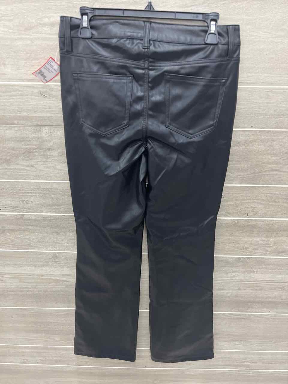 No Boundaries Size 6 Black Womens Pants