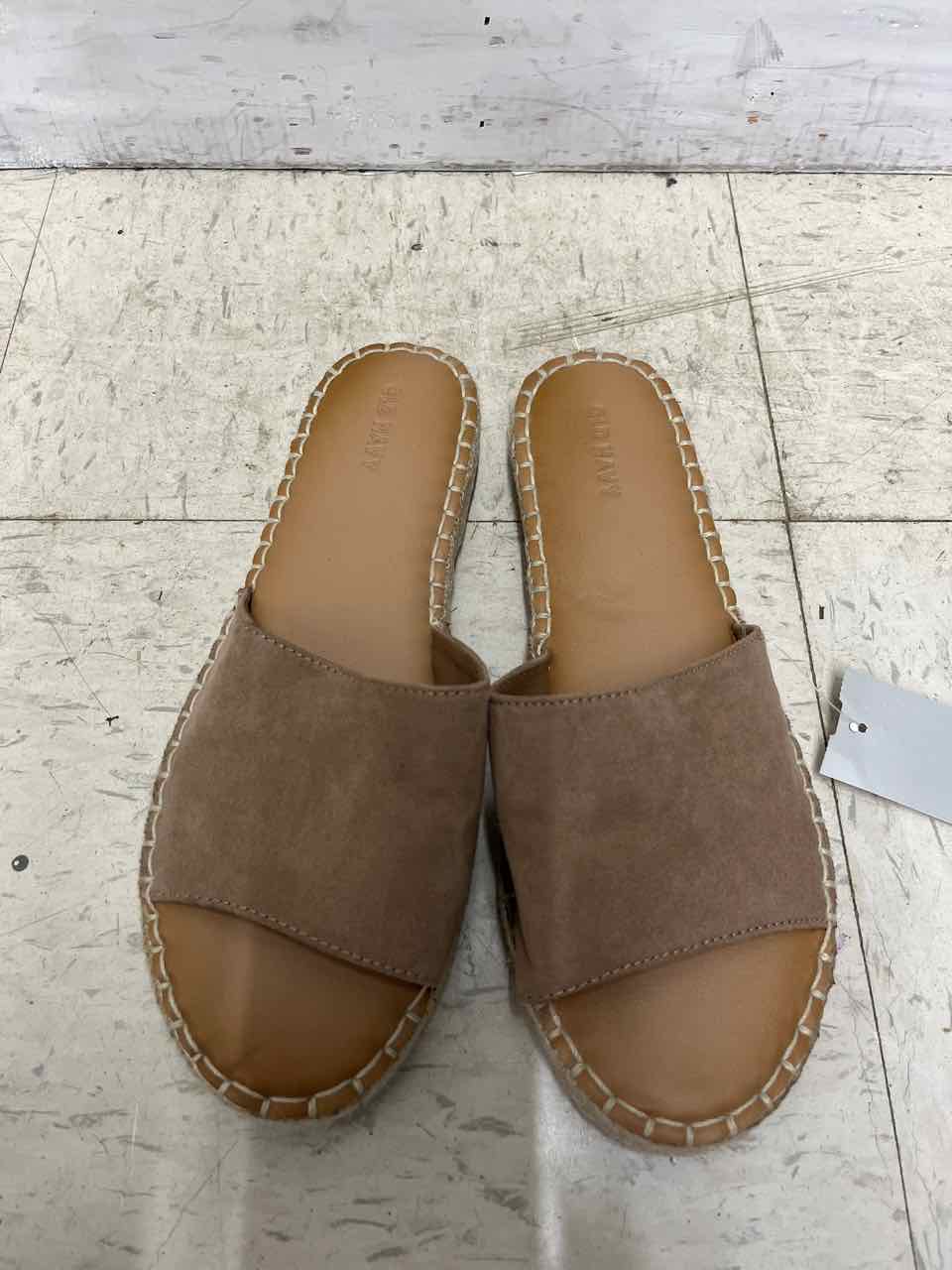 Old Navy US Shoe Size 9 Brown Womens Sandals