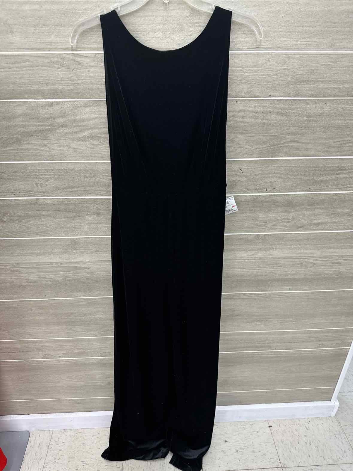 American Apparell Black Womens Size 10/12 Jumper