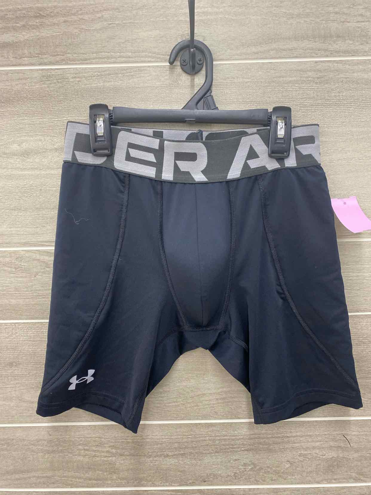Under Armour Boys Size 12 Shorts