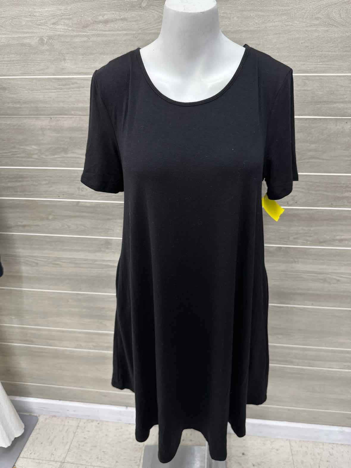 Zenana Size 10/12 Black Womens Dress