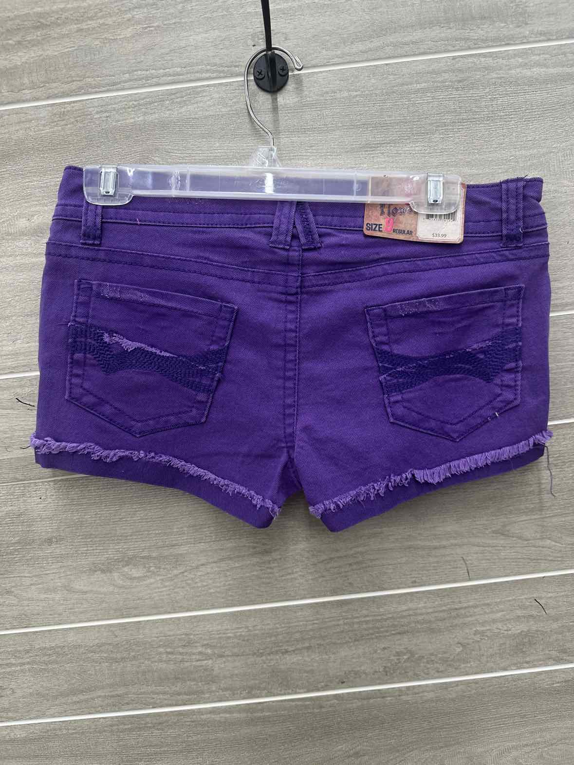 WallFlower Size 6 Purple Womens Shorts